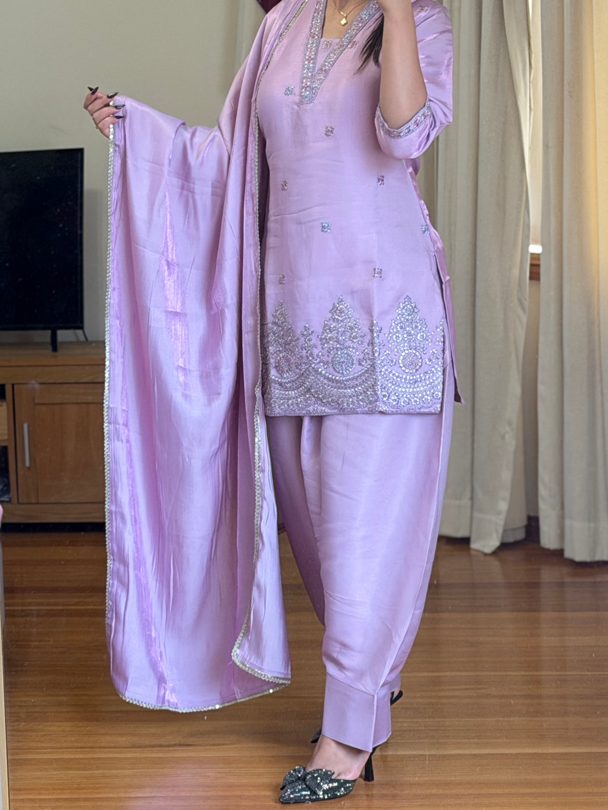 Premium Glass Roman Embroidered Farshi Salwar Suit