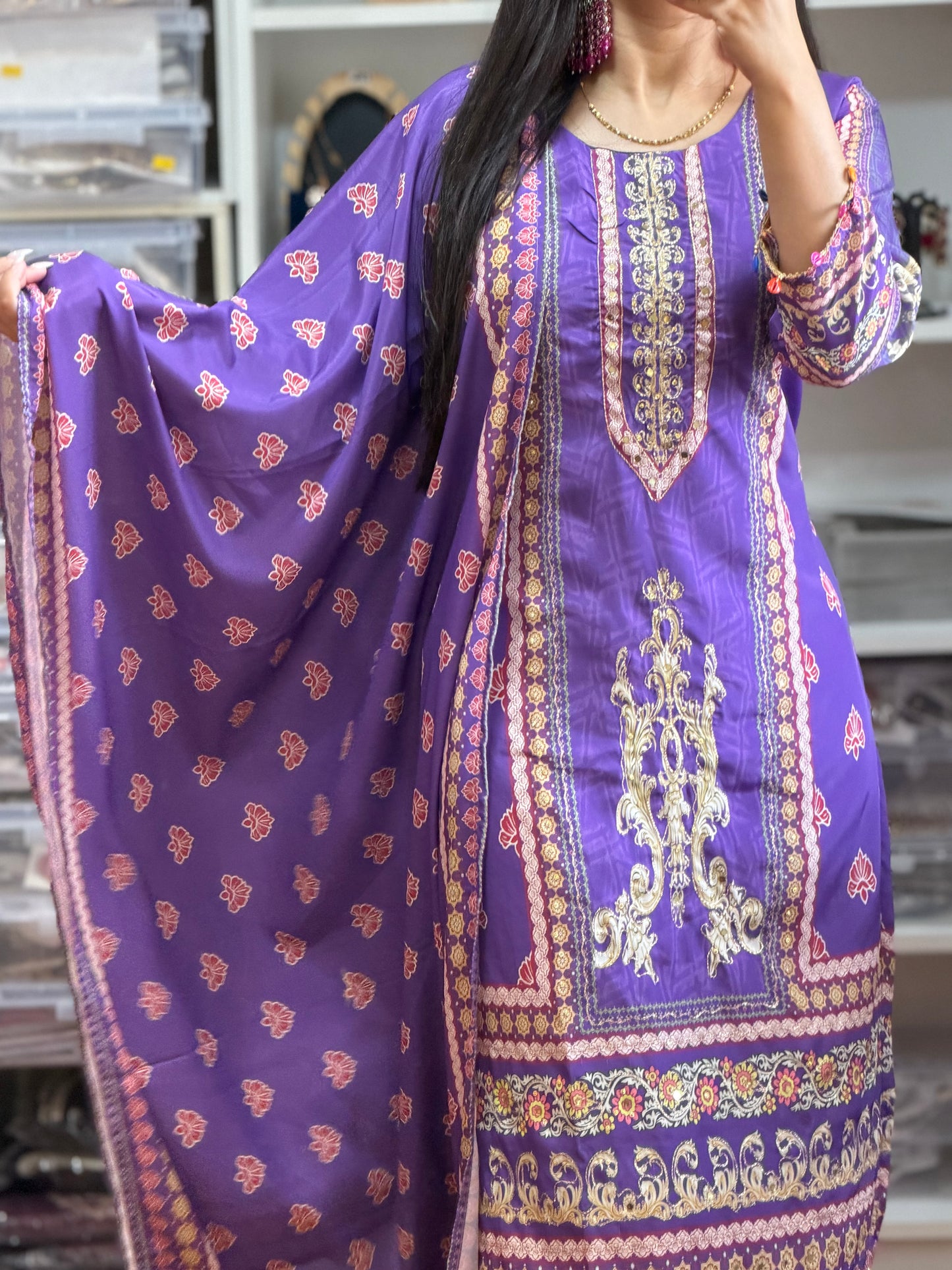 Lavender Digital Printed Crepe Silk Suit with Mirror & Tilla Work