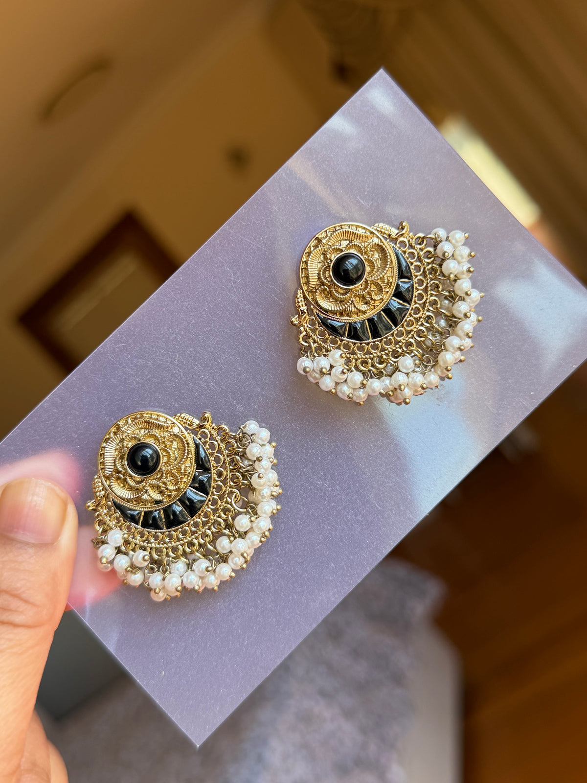 Kundan stud earrings