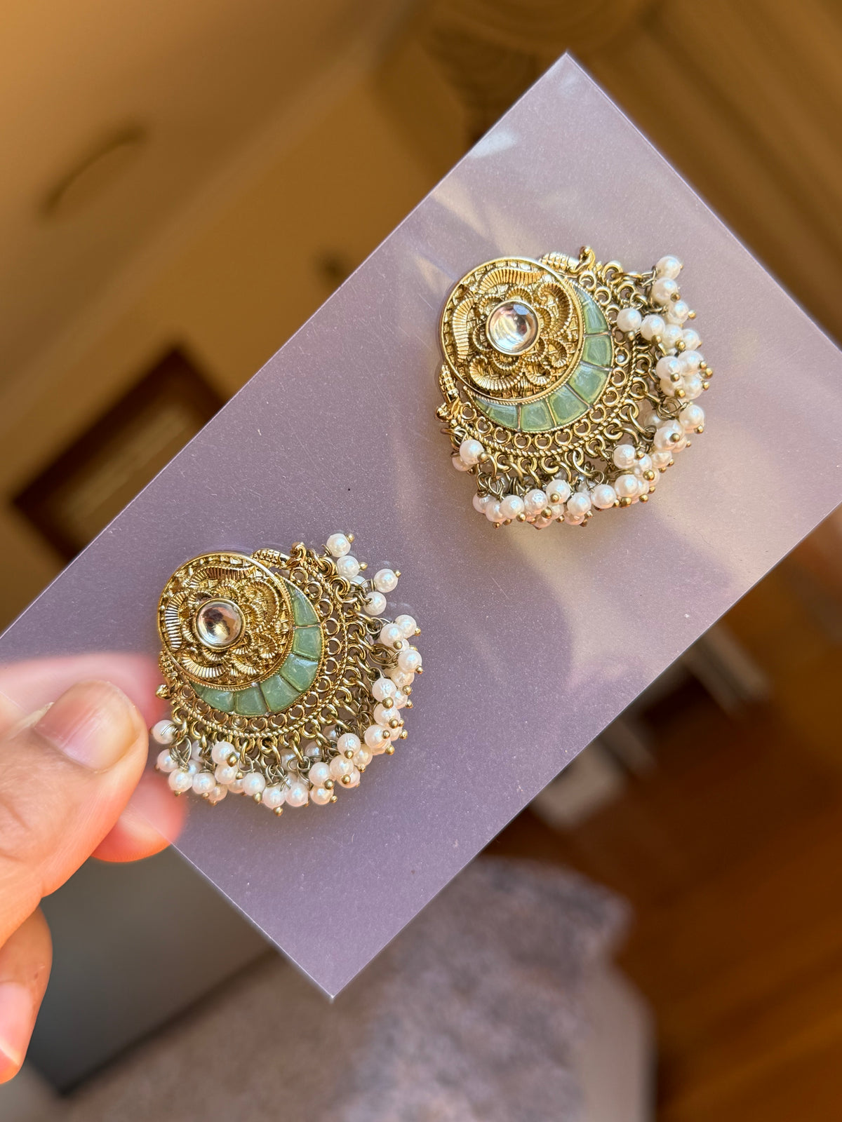 Kundan stud earrings