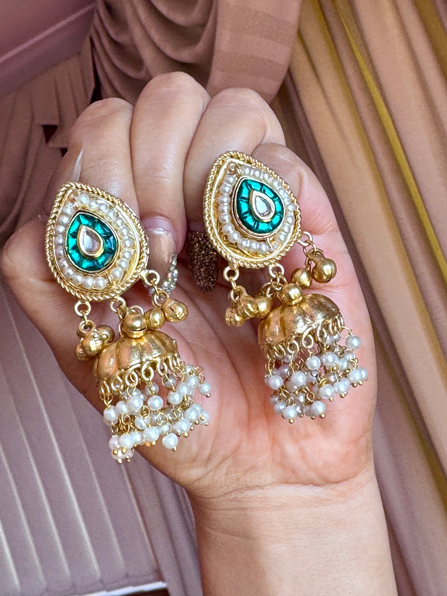 Premium fusion necklace set