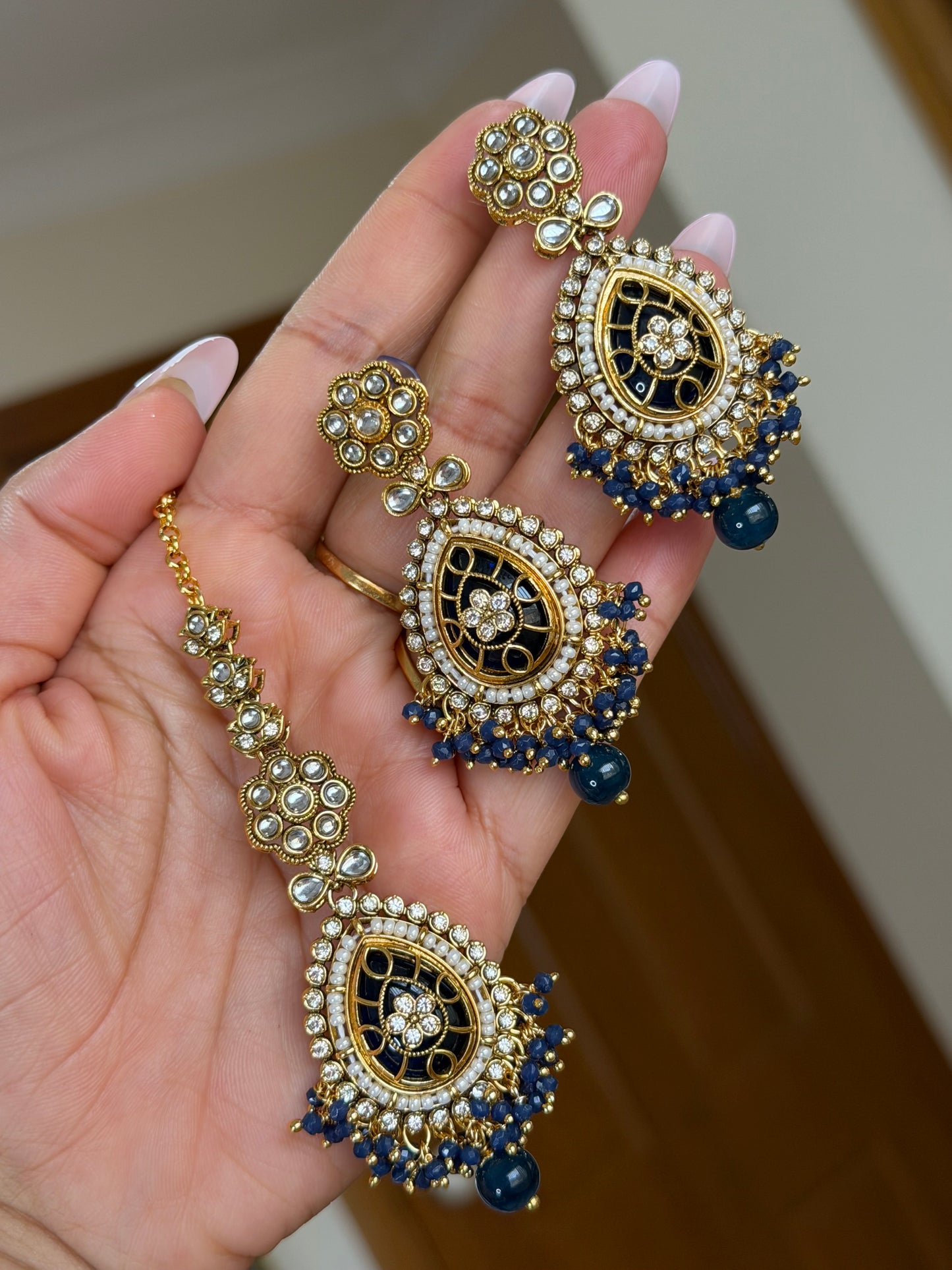 Kundan earrings