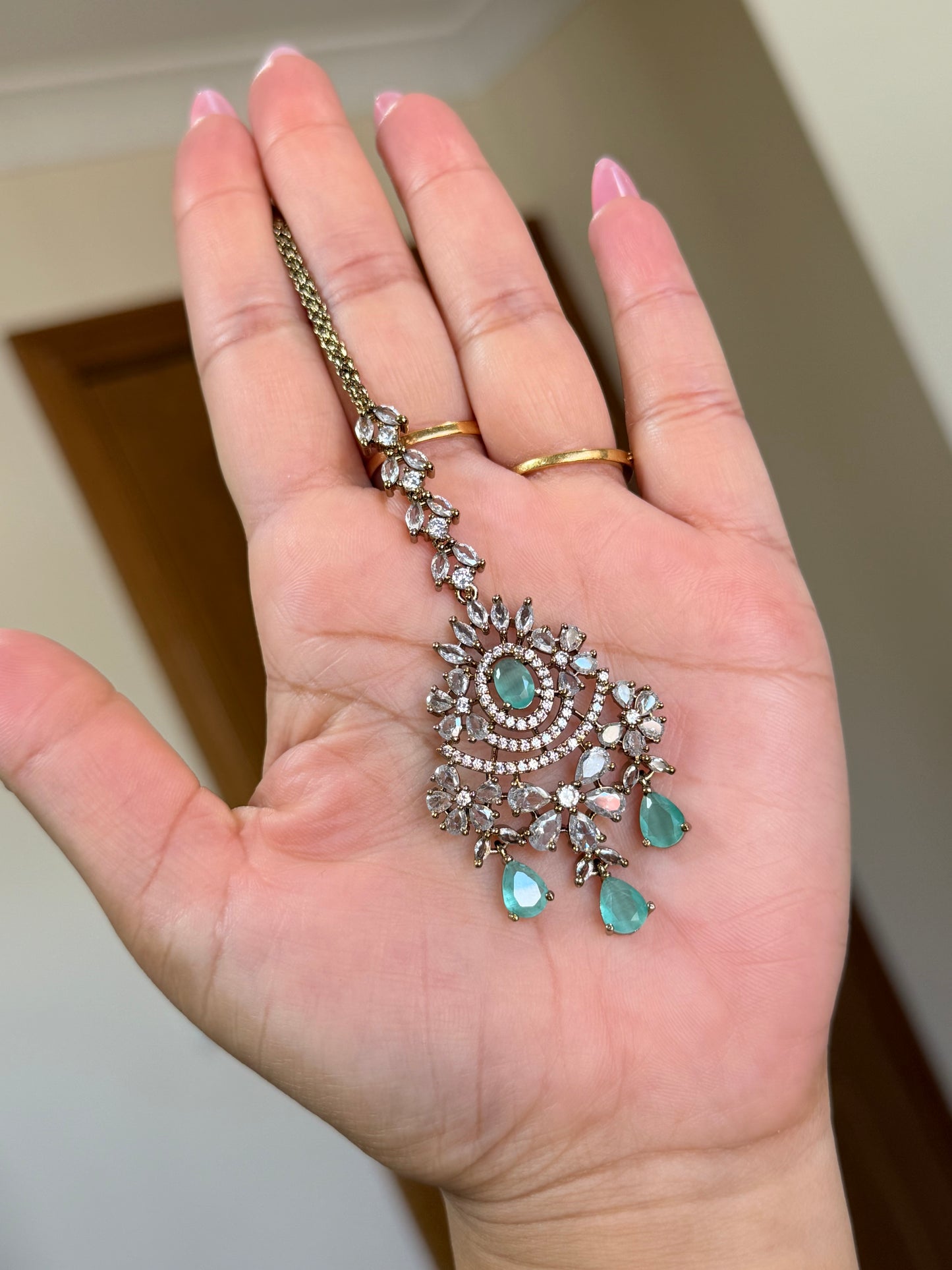 Premium Ad earring tikka set
