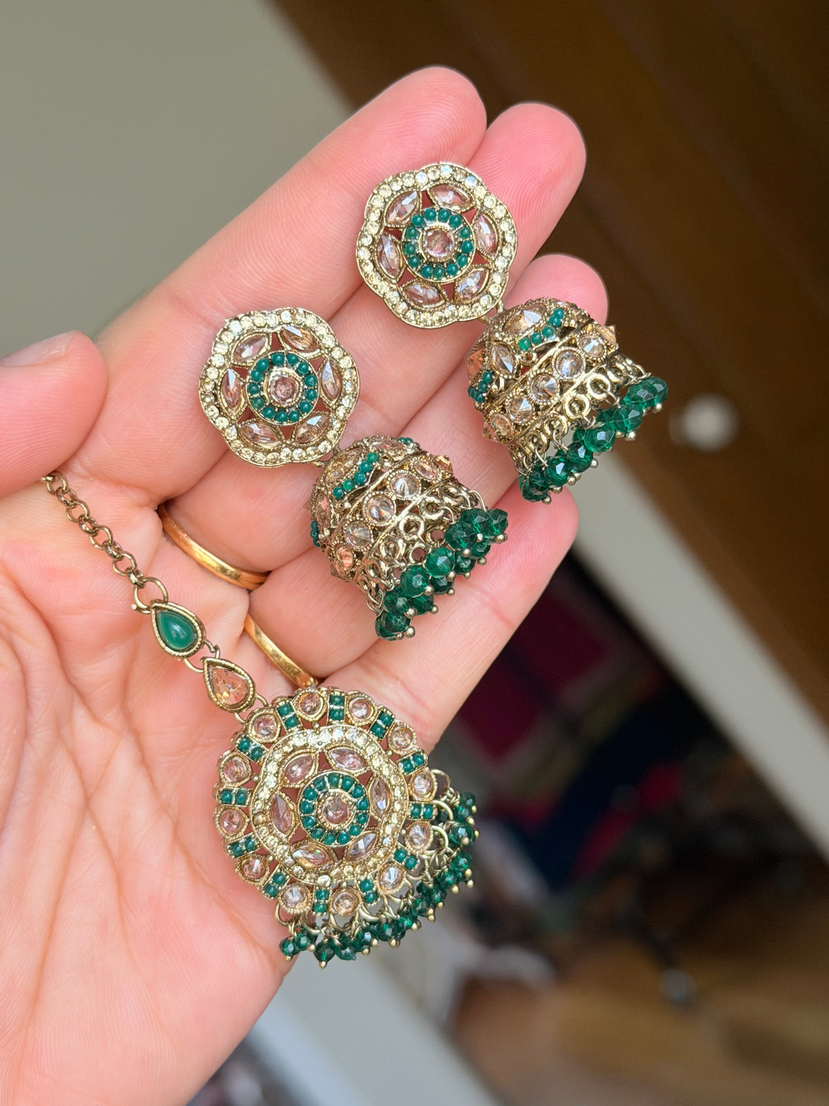 Polki jhumki tikka set (Emerald green)