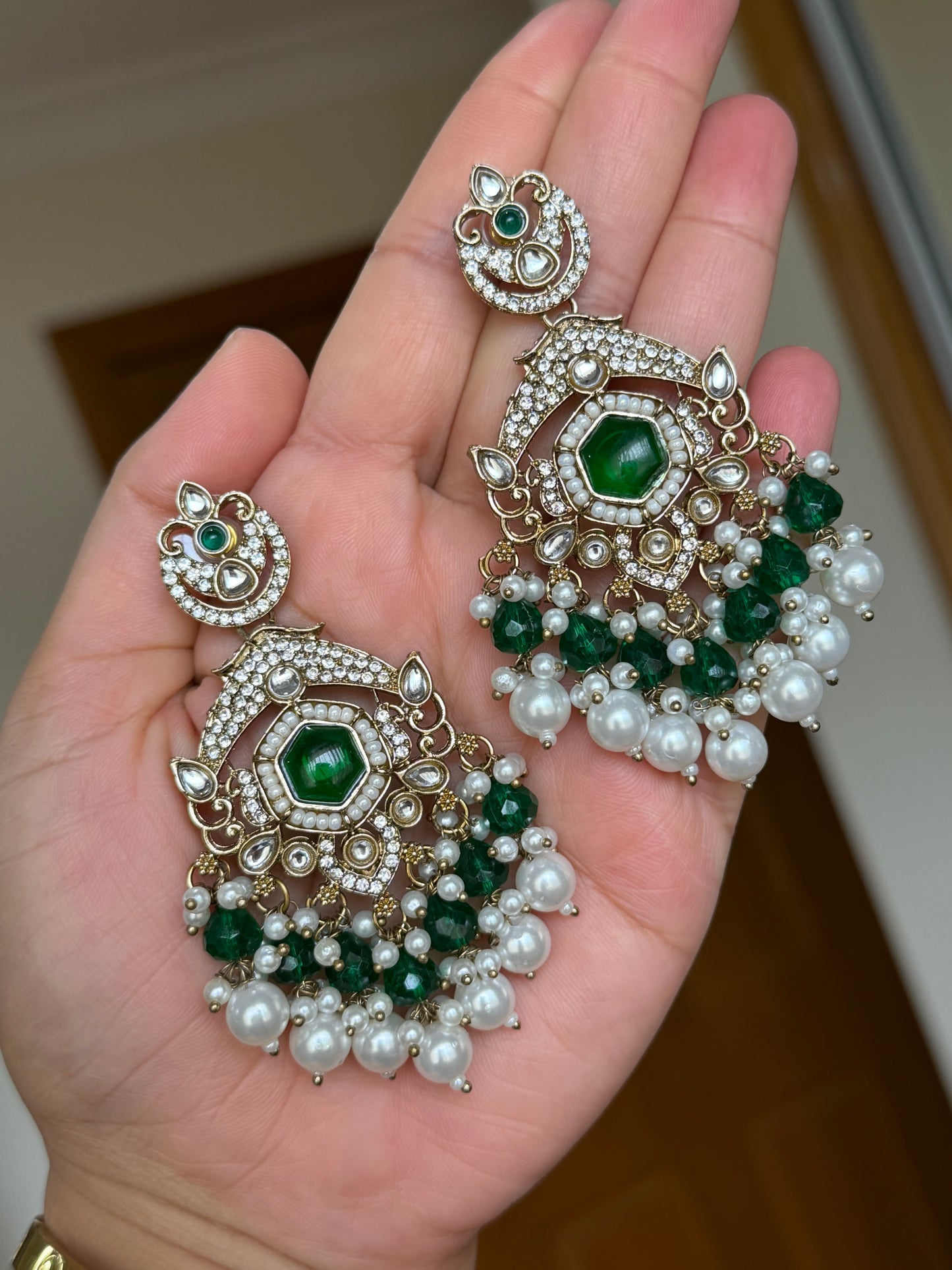 Kundan earrings (Green)