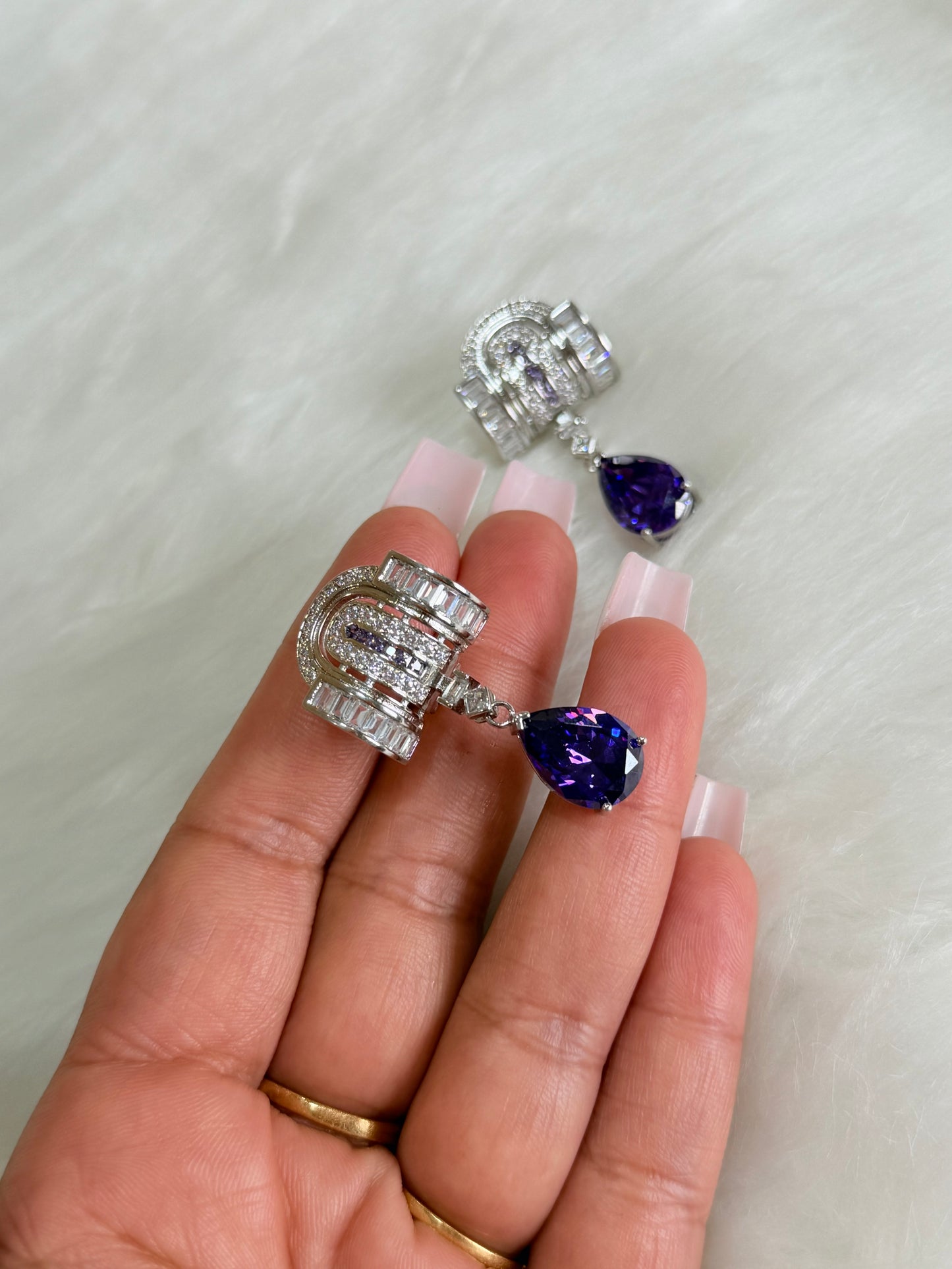 Exclusive earrings
