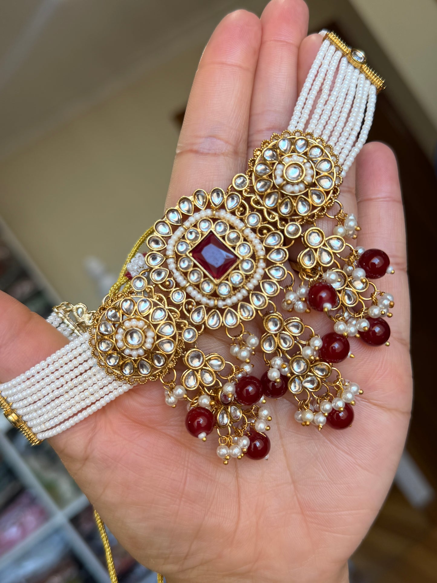 Kundan chokar set