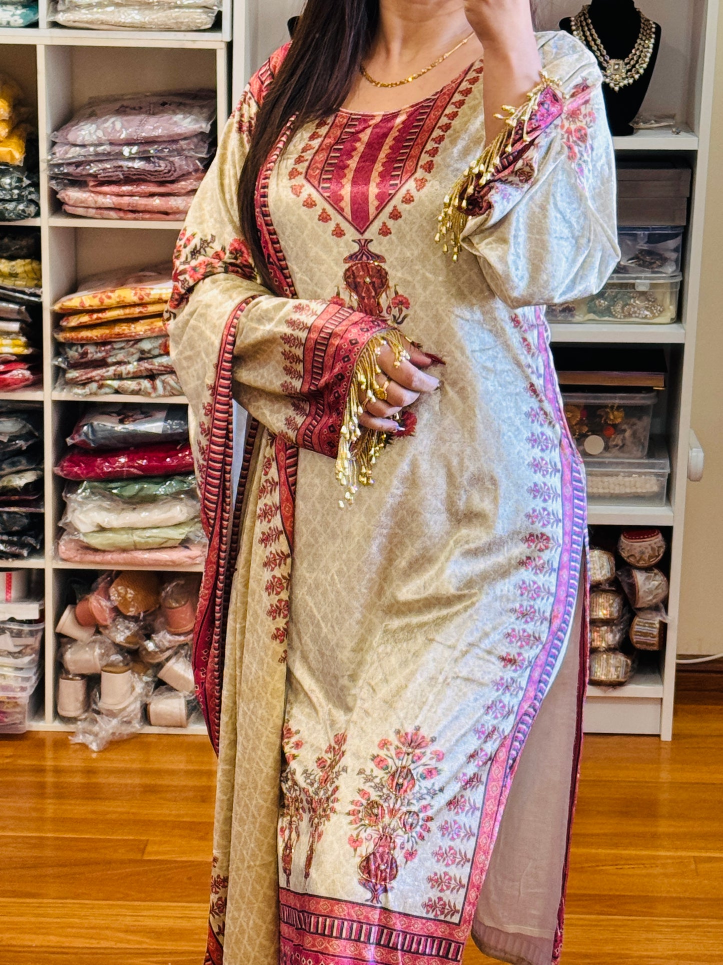 VELVET SUIT WITH DIGITAL PRINT