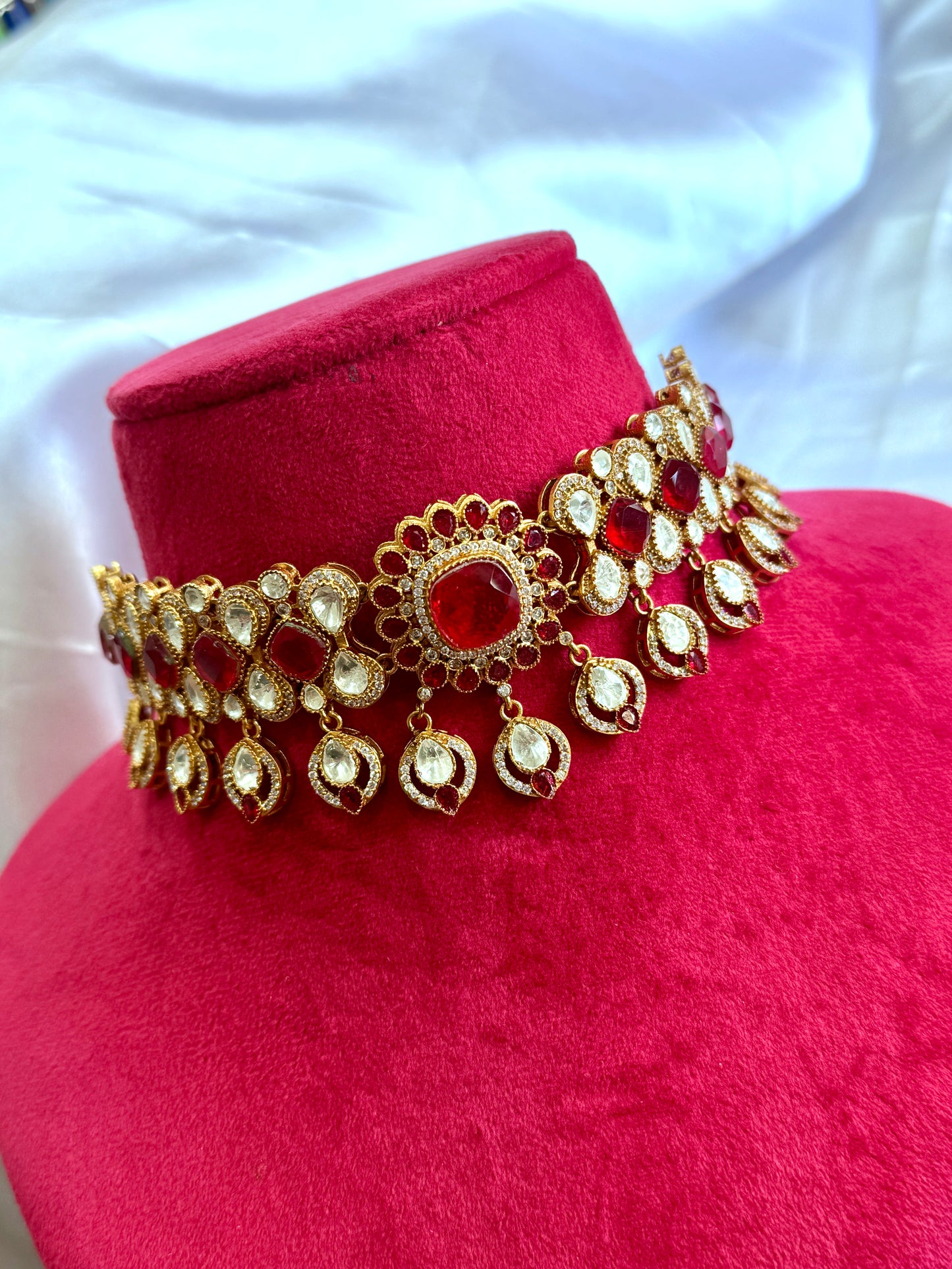Premium moissanite chokar set (Red)