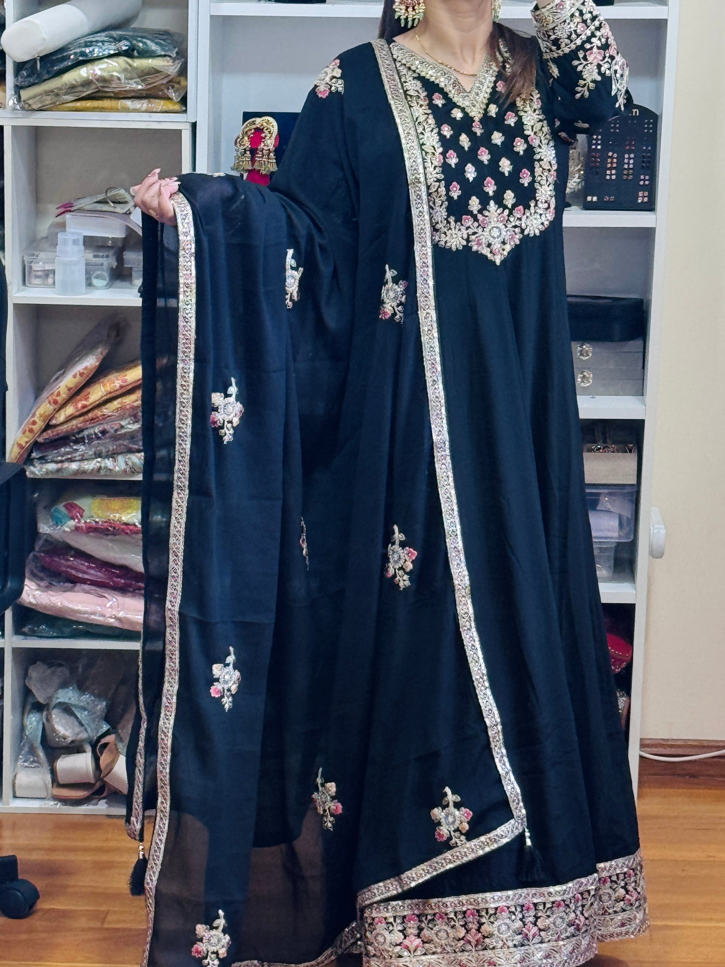 PREMIUM SILK ANARKALI(Free size stitch)