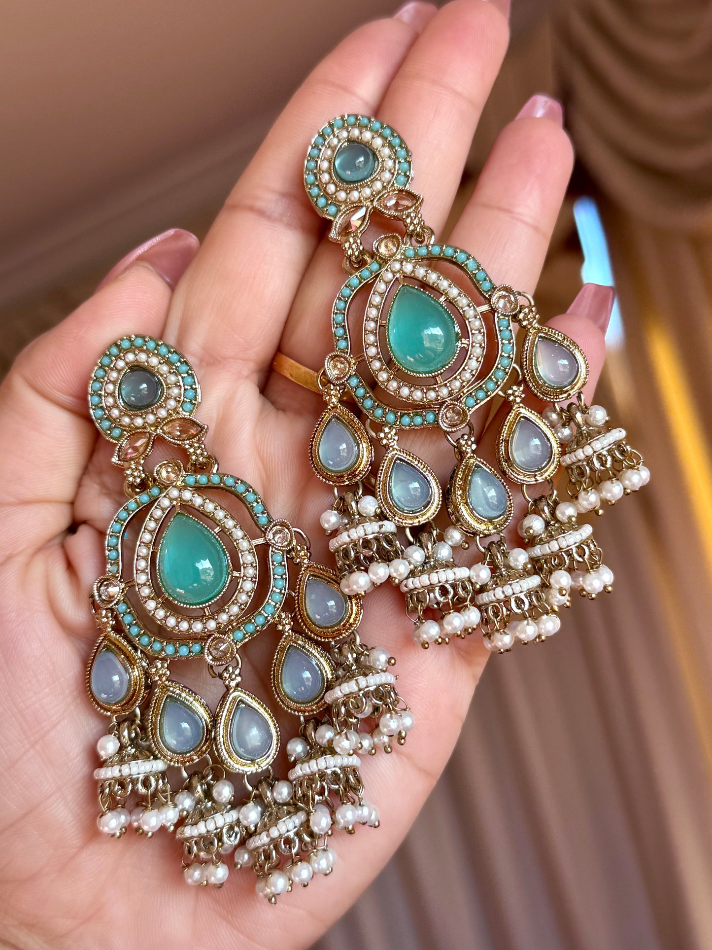 Kundan earrings