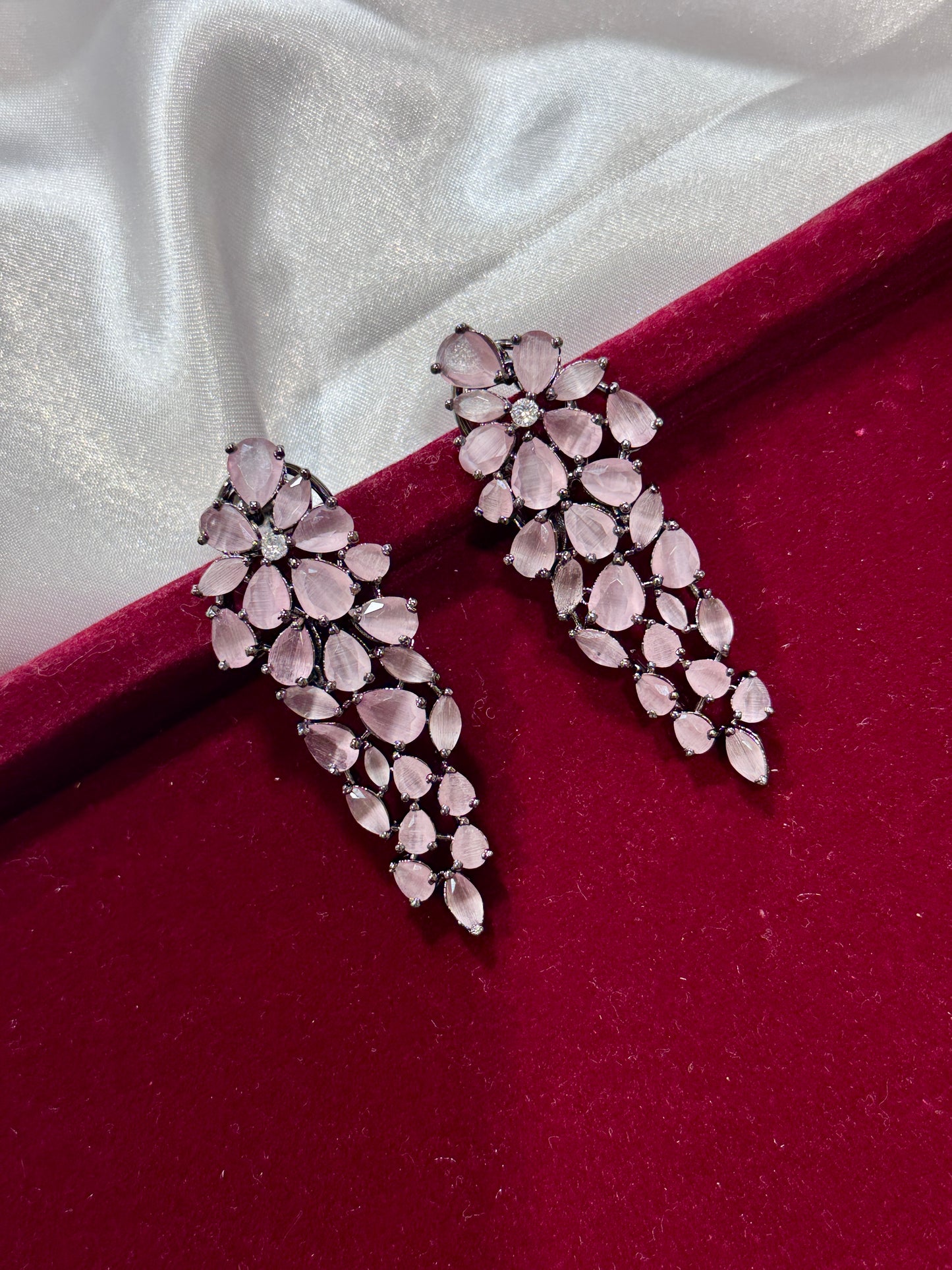 Premium earrings