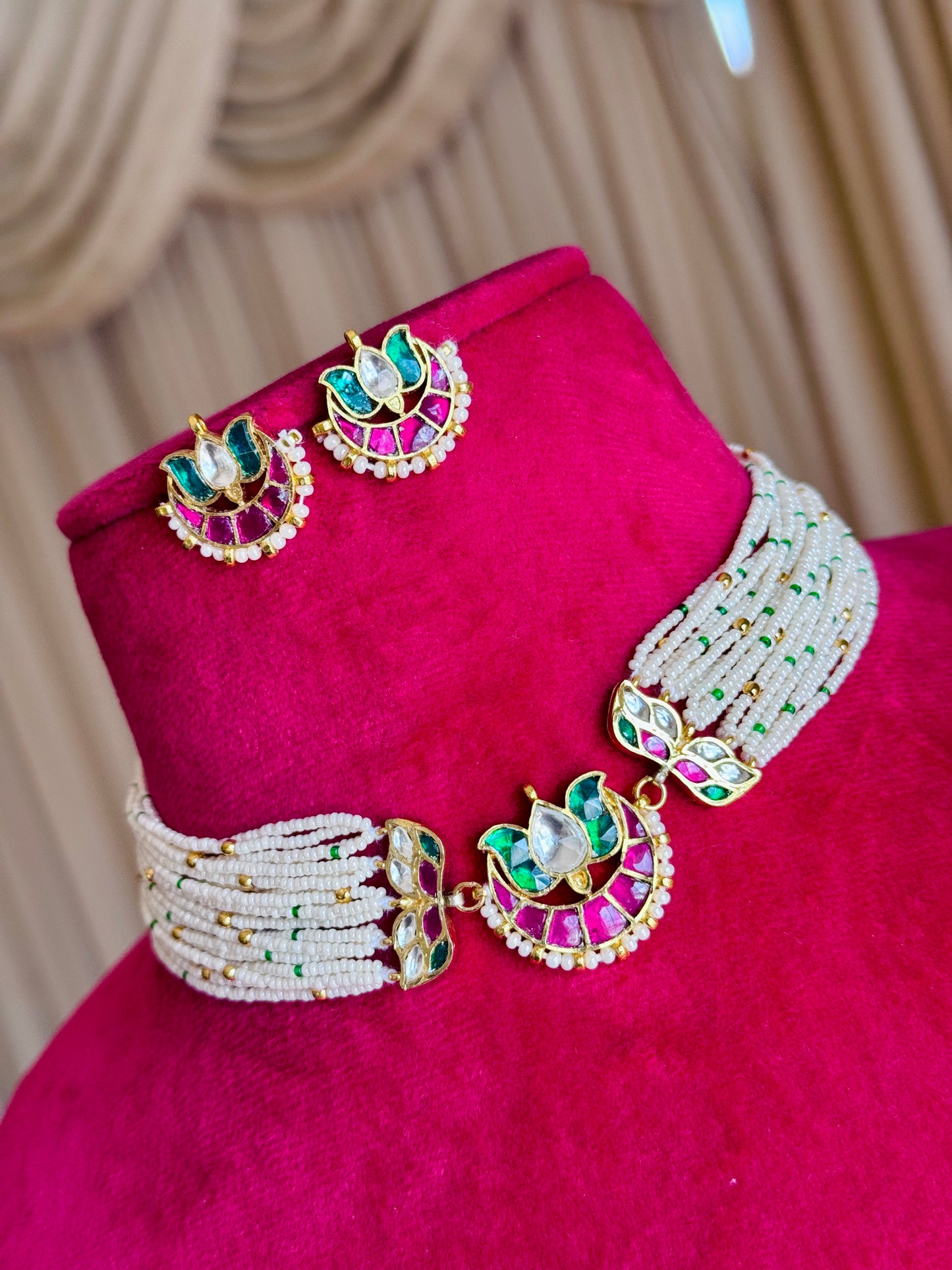 Pachi kundan chokar set