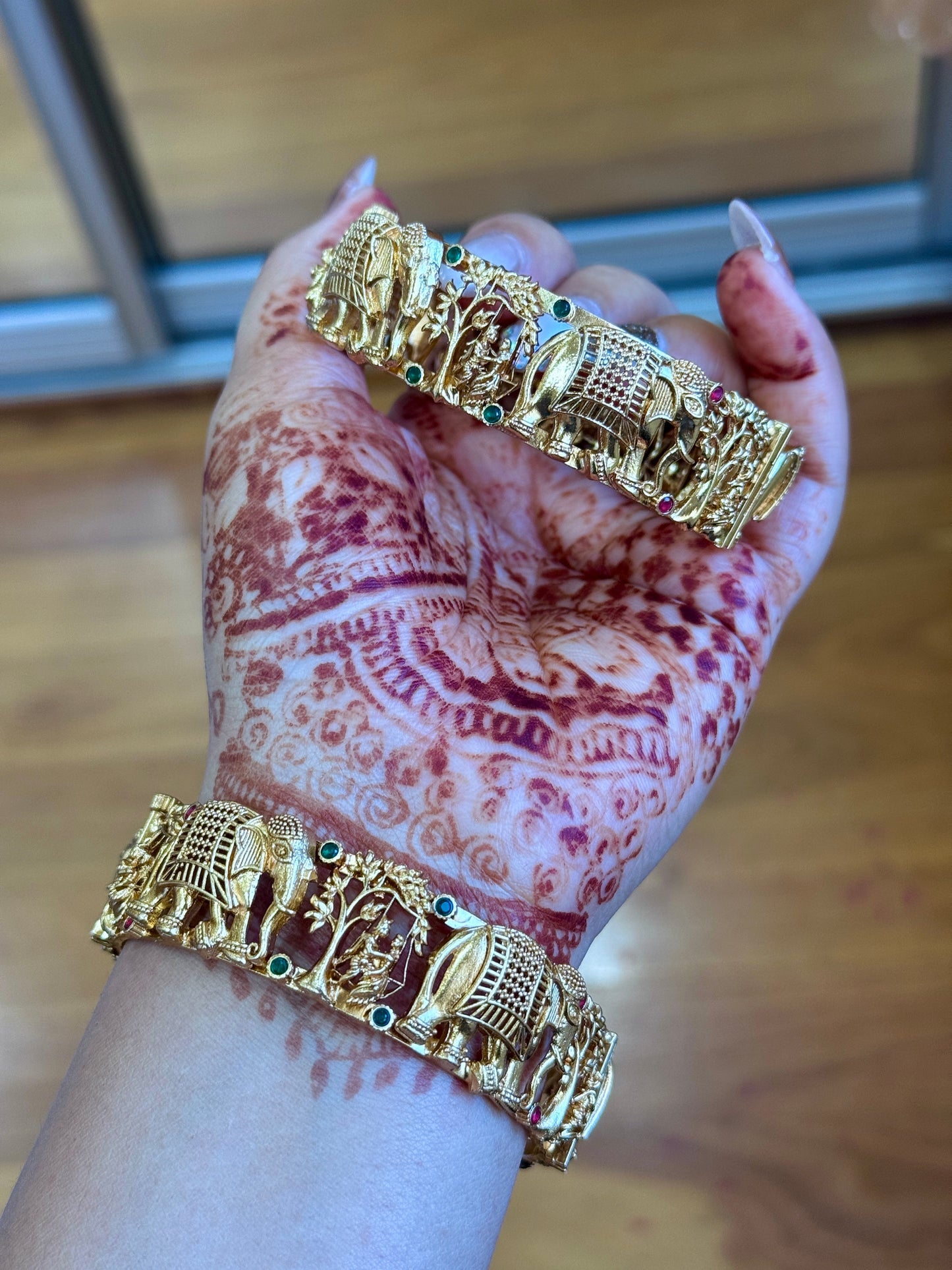 Premium gold look openable kangan