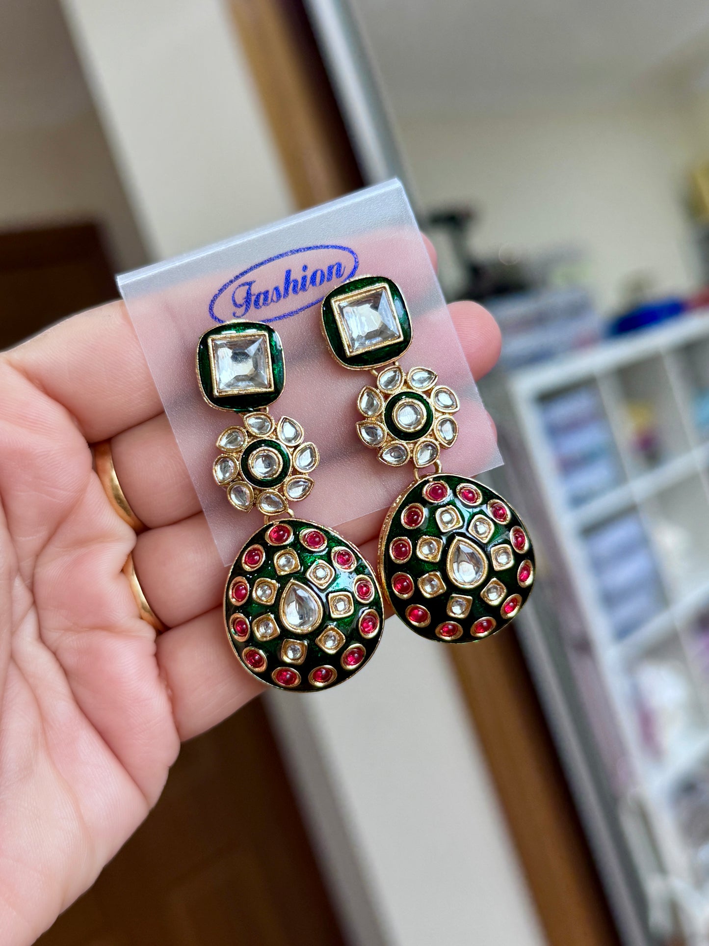Kundan earrings(Ruby green)