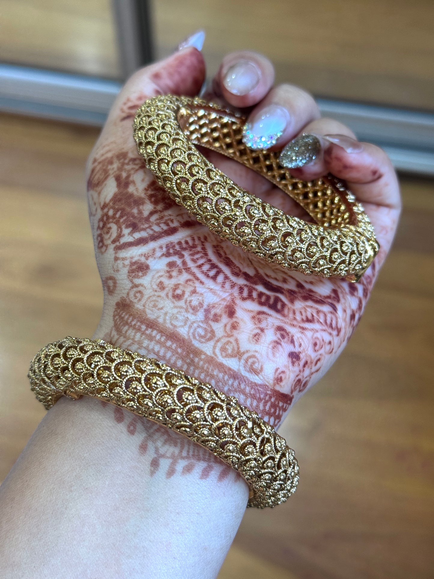 Premium gold look openable kangan