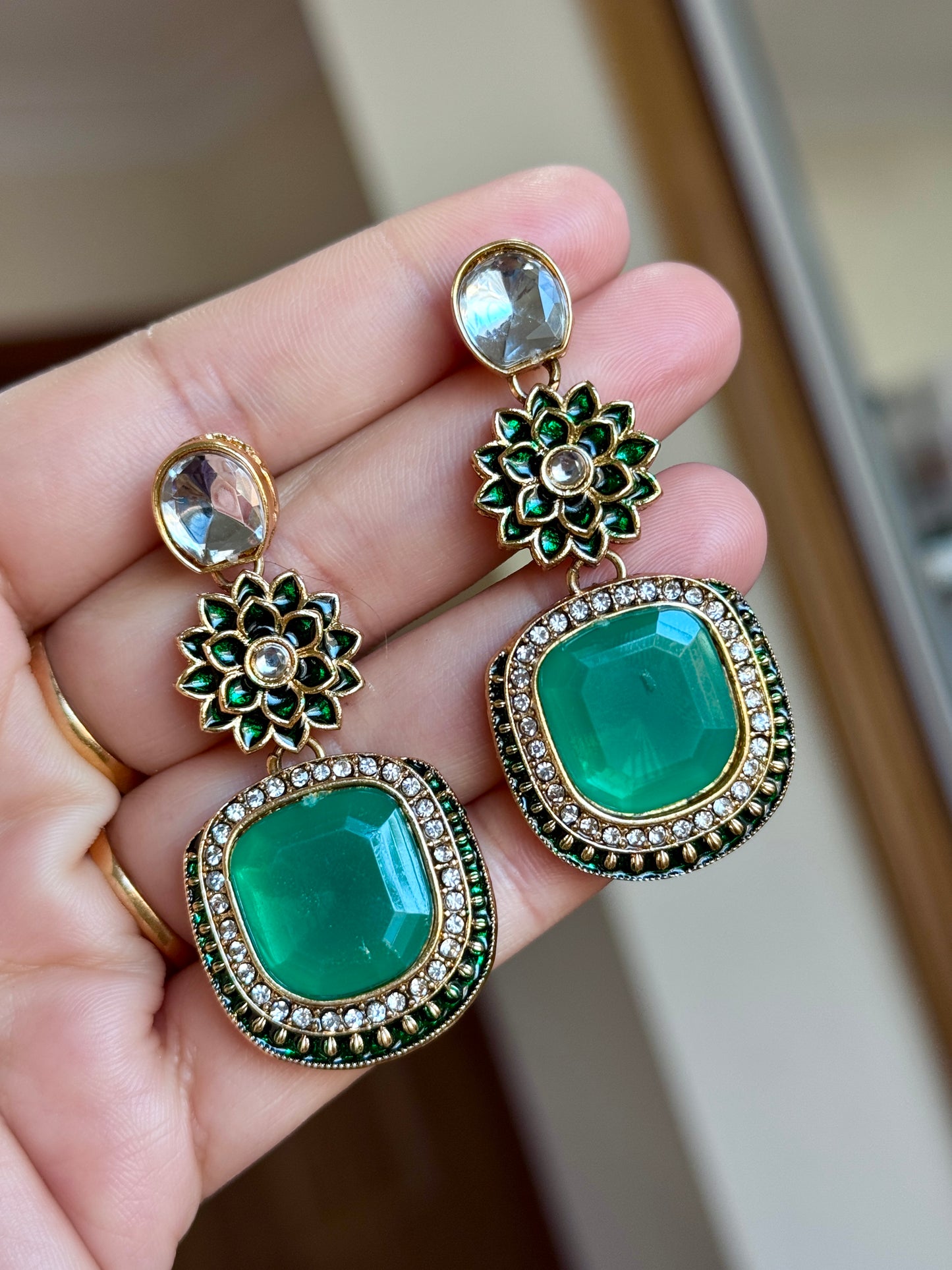 Kundan earrings green