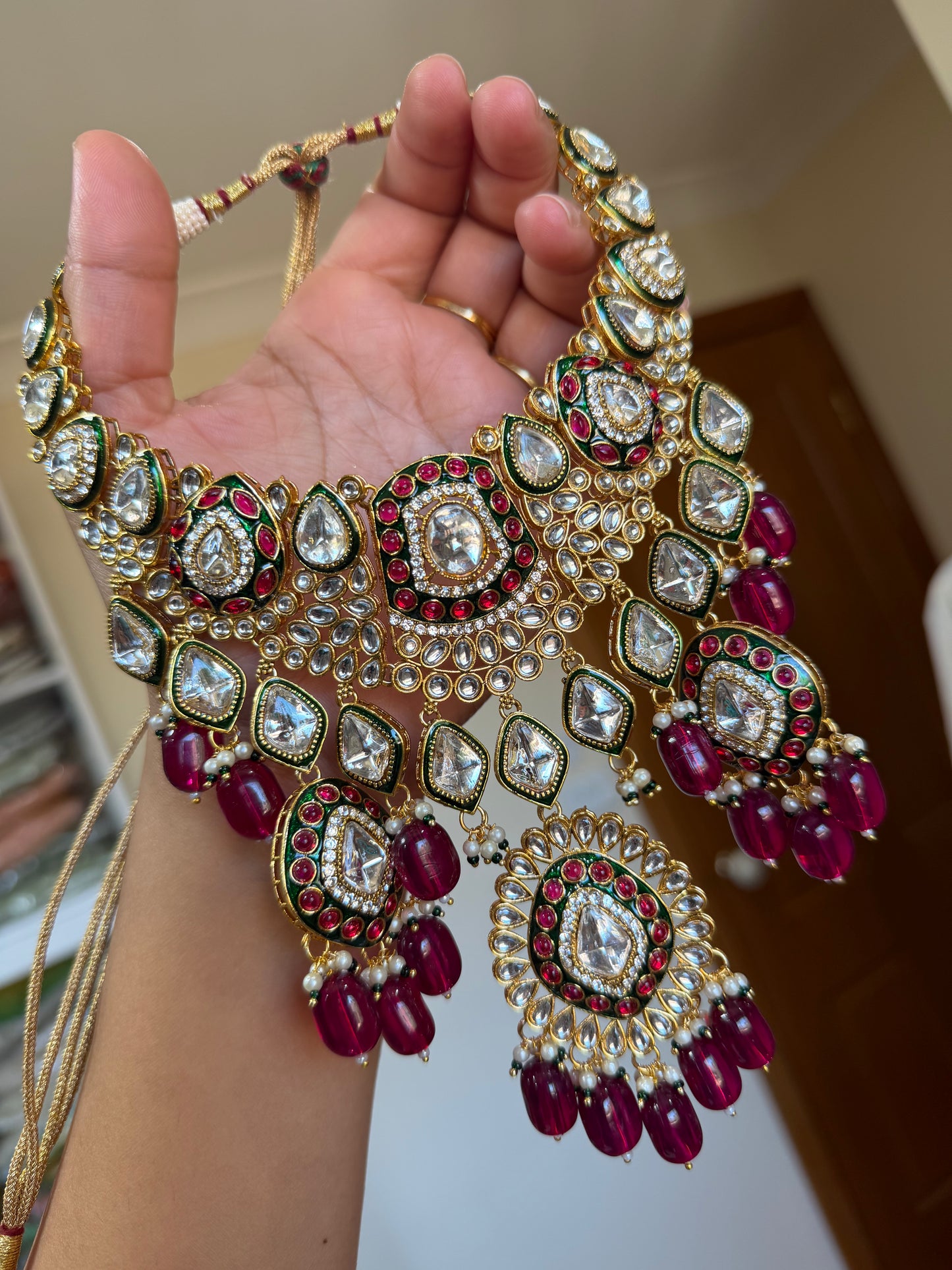 Kundan necklace set ( Deep magenta)