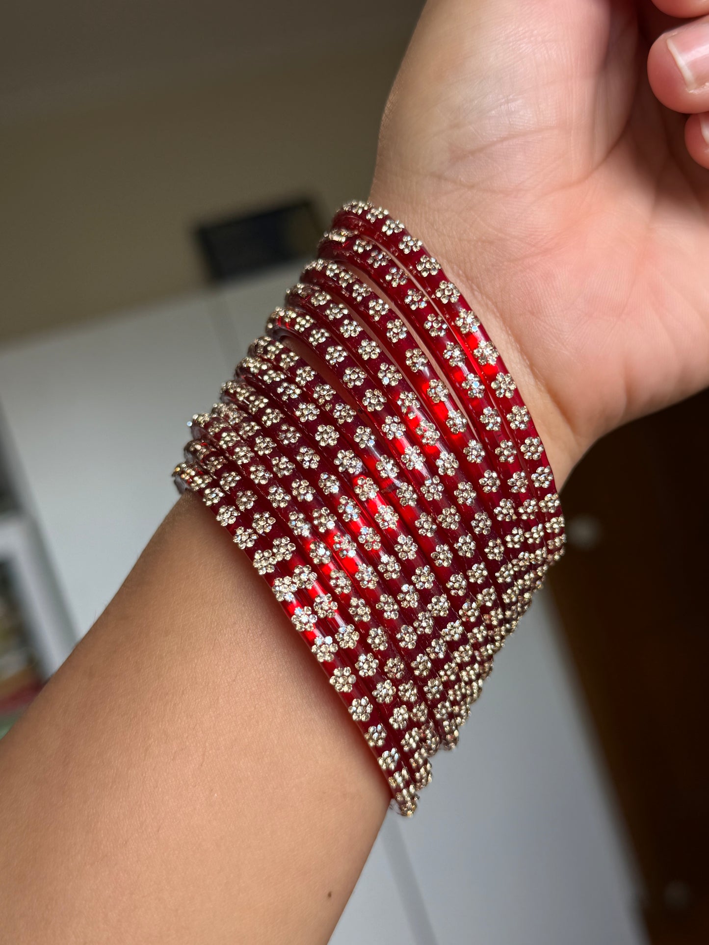 Glass bangles(Red)