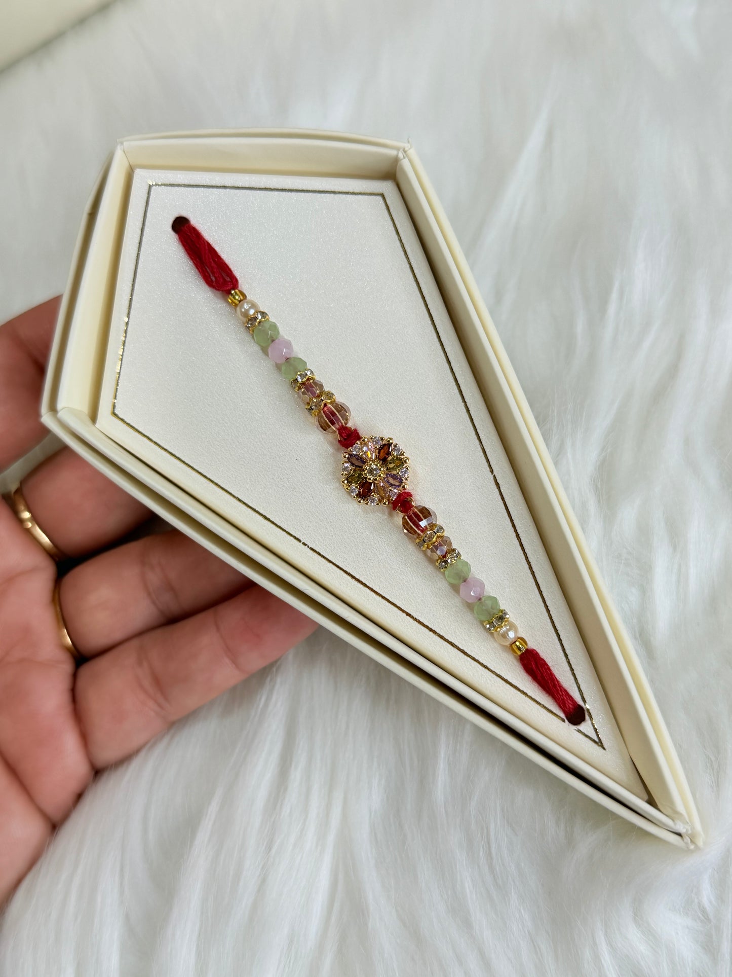 Ad rakhi