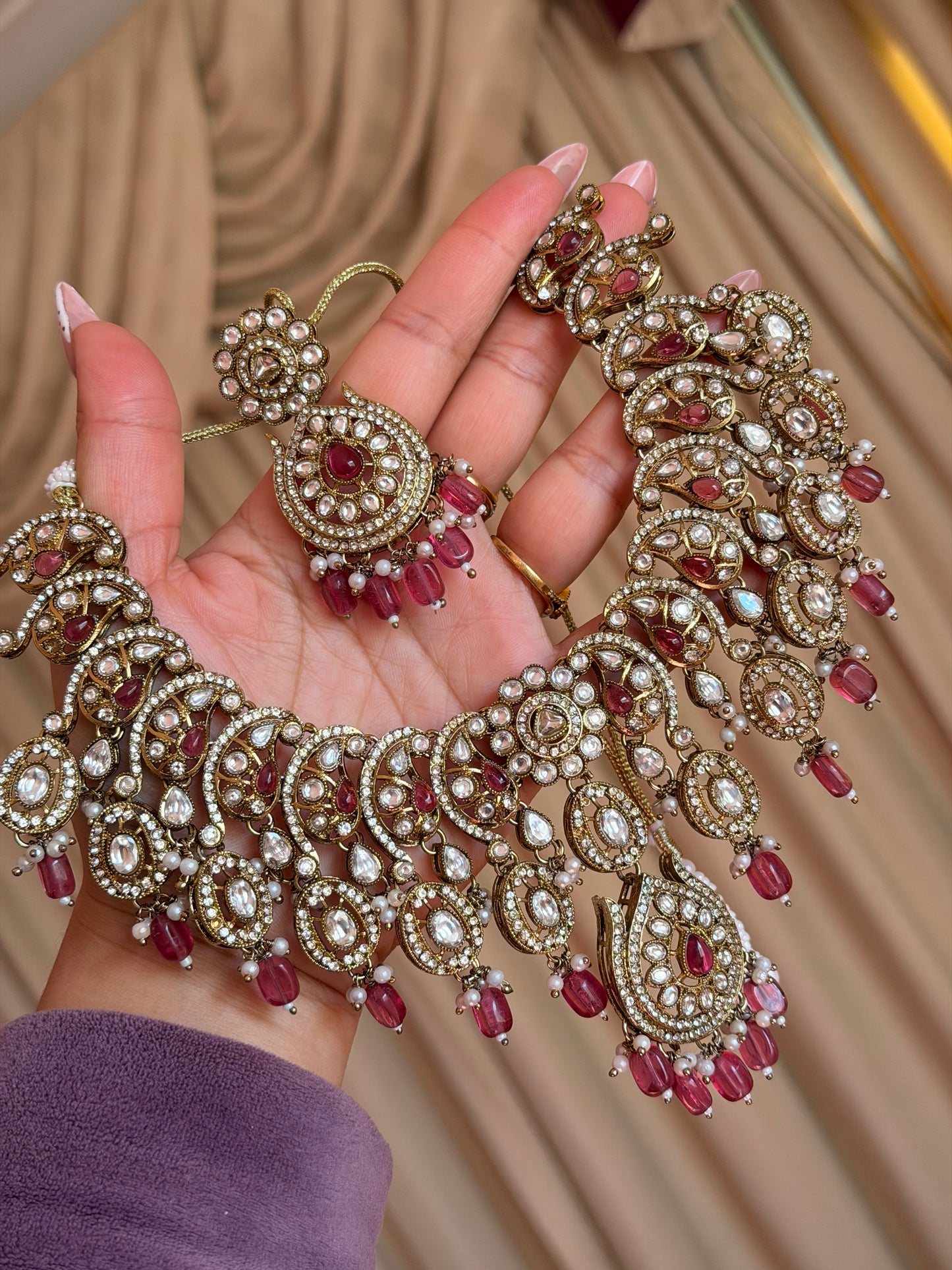 Kundan necklace set