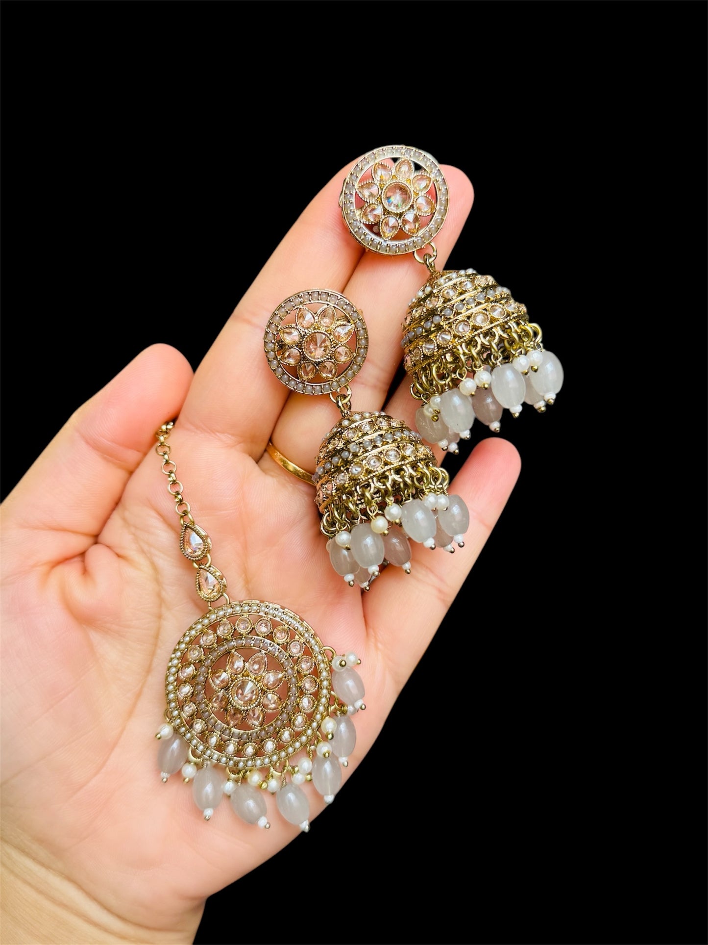 Necklace set