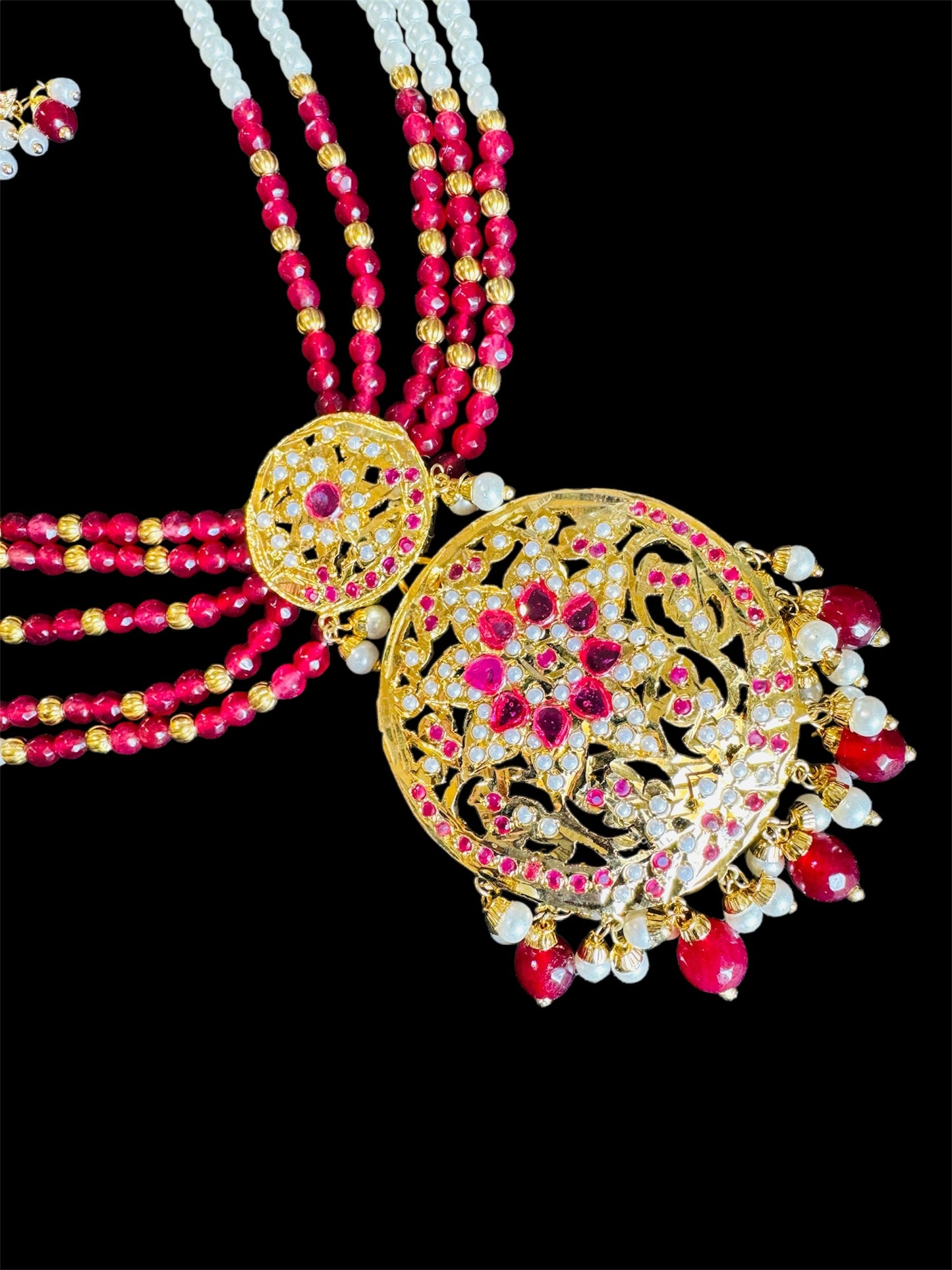 Jadau necklace
