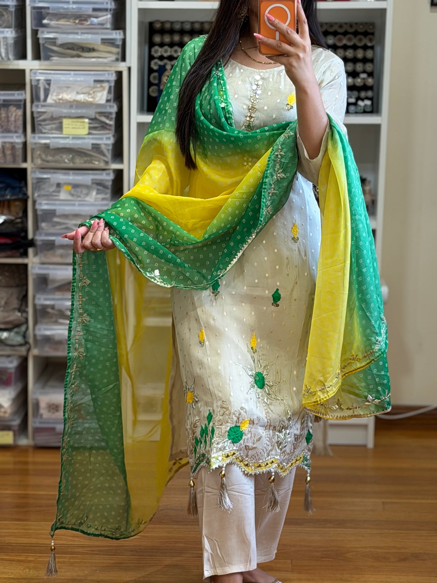 Elegant Handcrafted Shimar Jacquard Suit Set