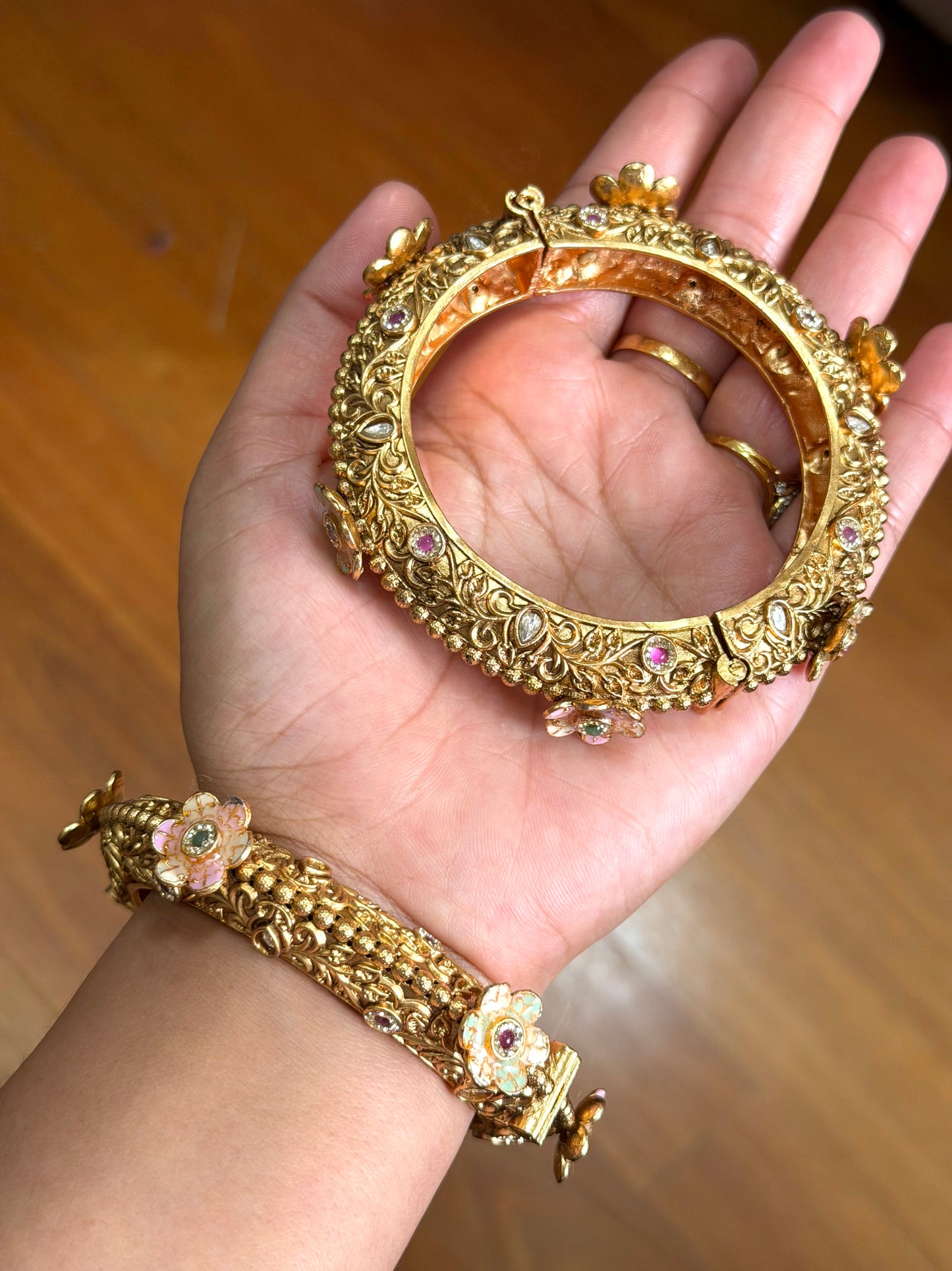 Premium Gold look openable kangan