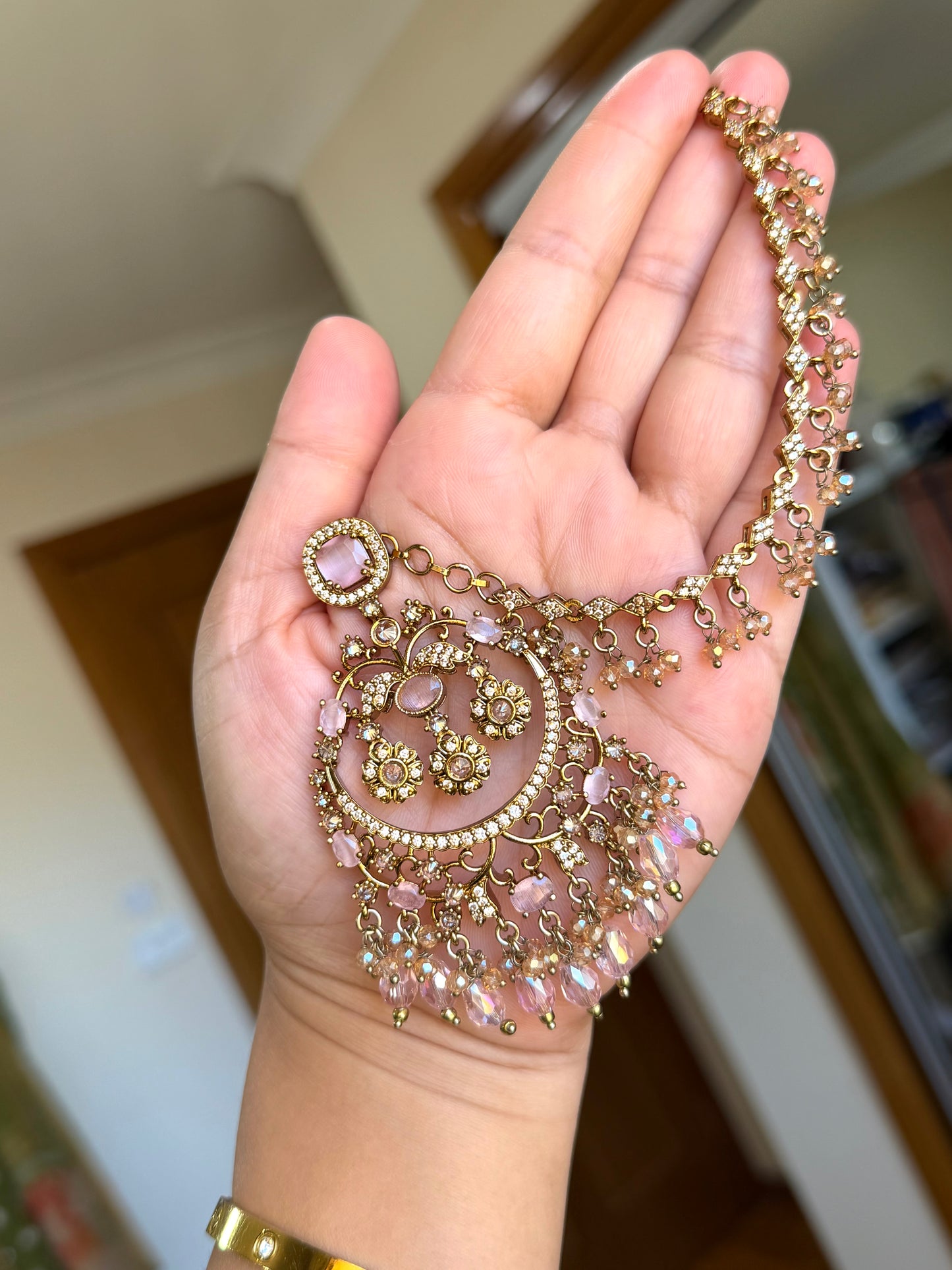 Premium Ad earrings with tikka ( baby pink)