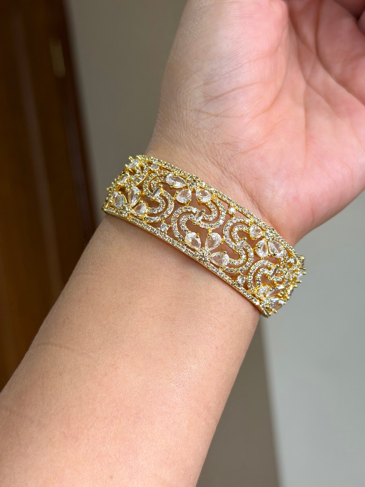 Ad bracelet ( Openable)