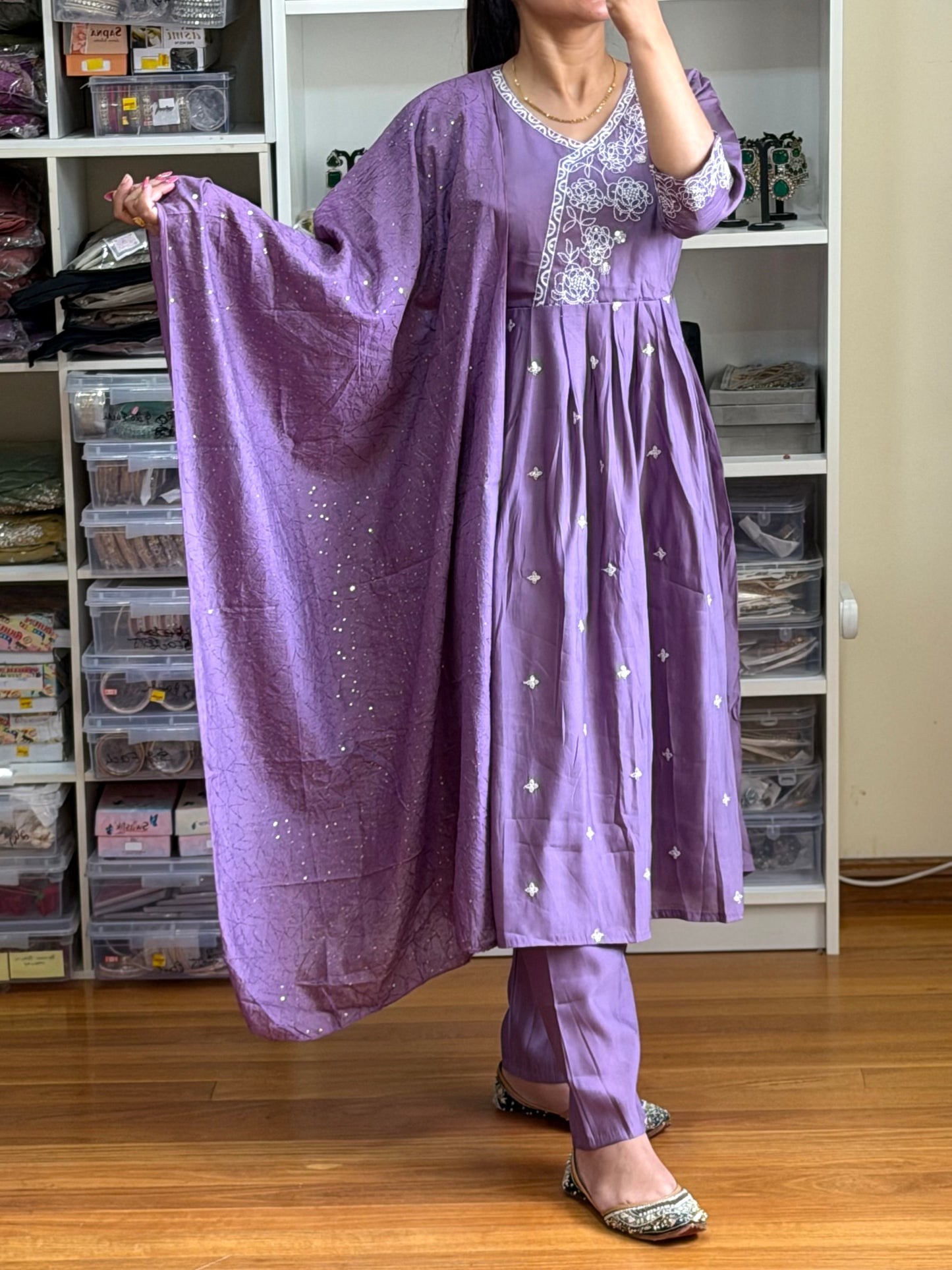 HEAVY ROMAN SILK SUIT