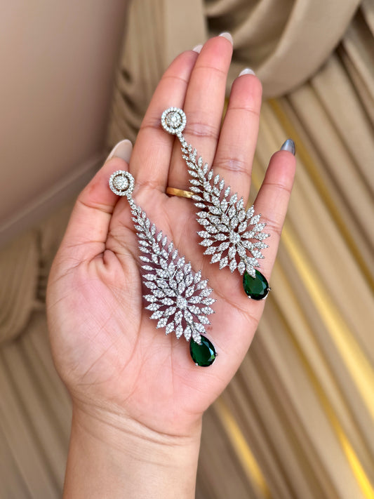 Premium ad earrings green