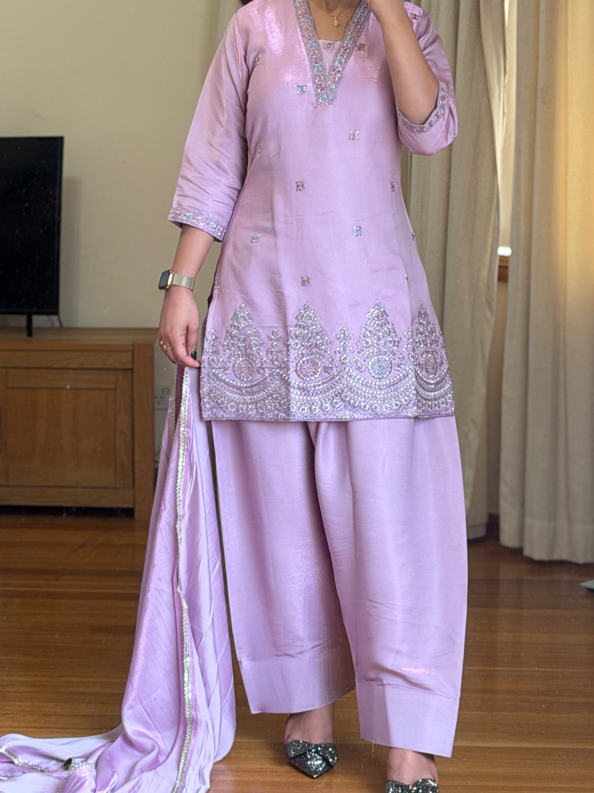 Premium Glass Roman Embroidered Farshi Salwar Suit