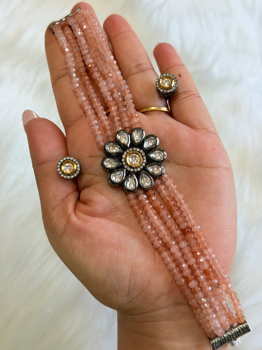 Kundan chokar set