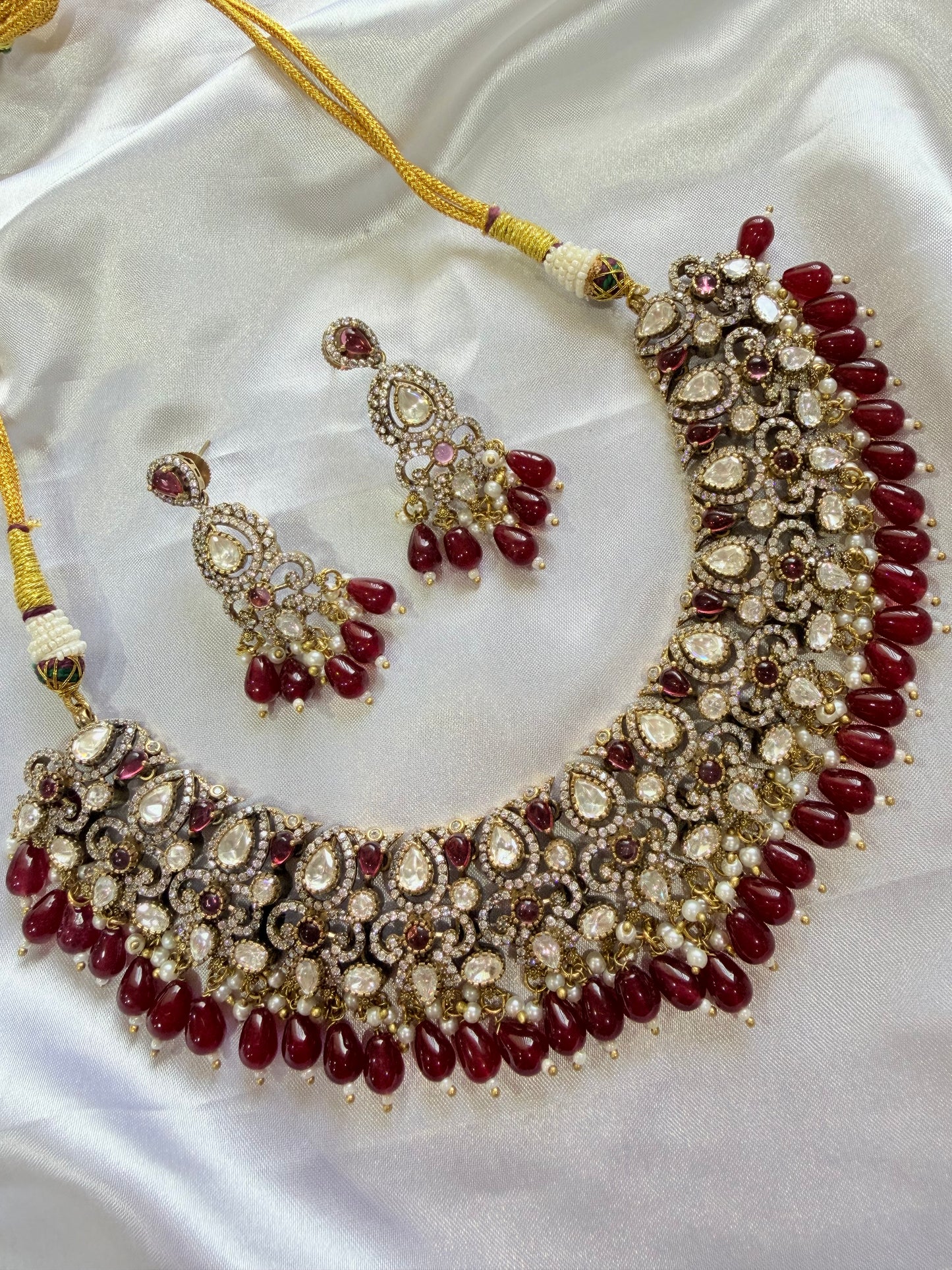 Premium tyani inspired necklace set
