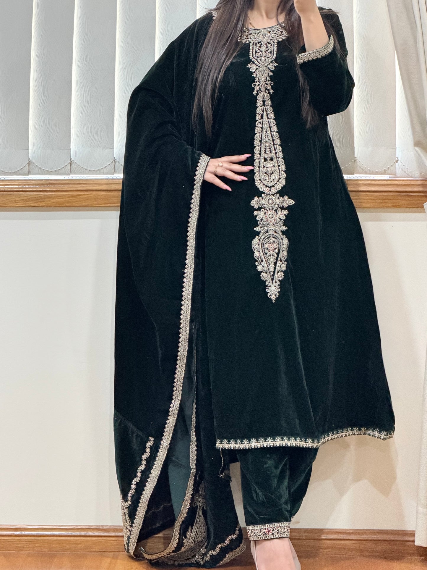 Premium velvet dress