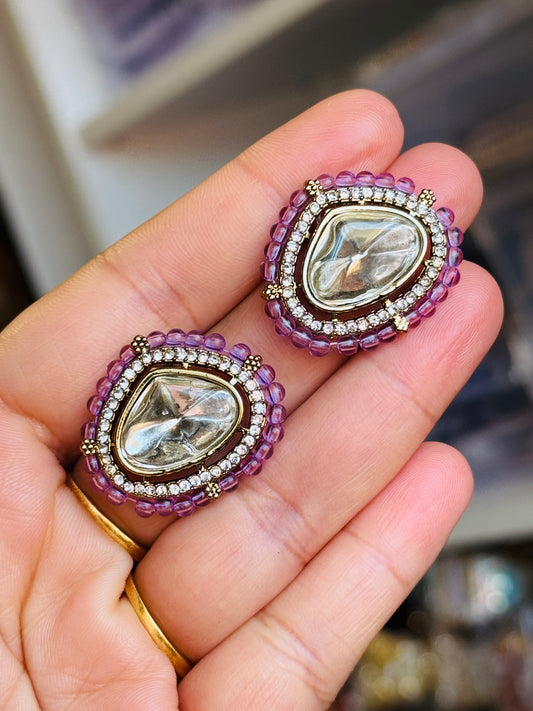 Kundan studs