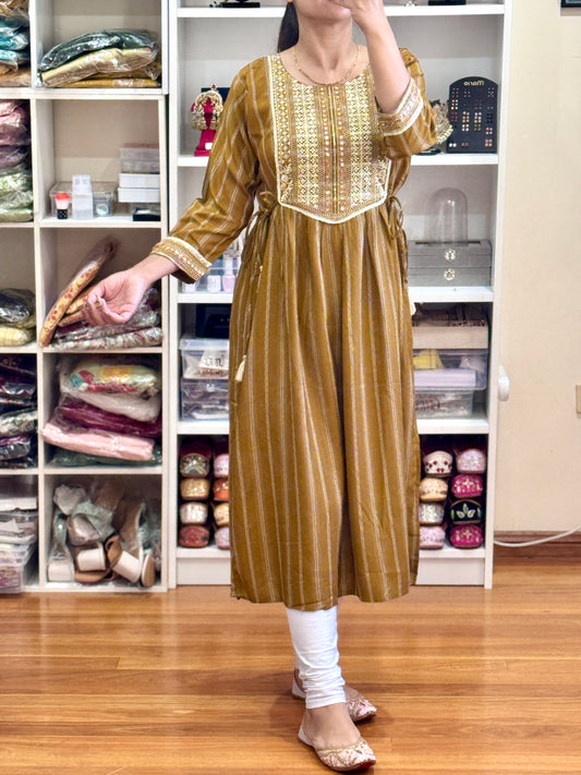 Naira cut one piece kurti( free size)