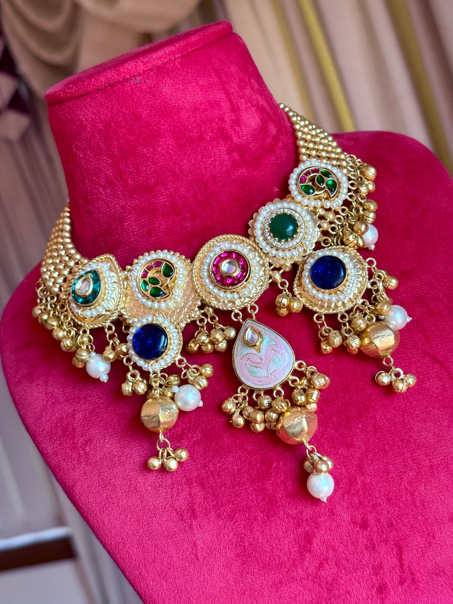 Premium fusion necklace set