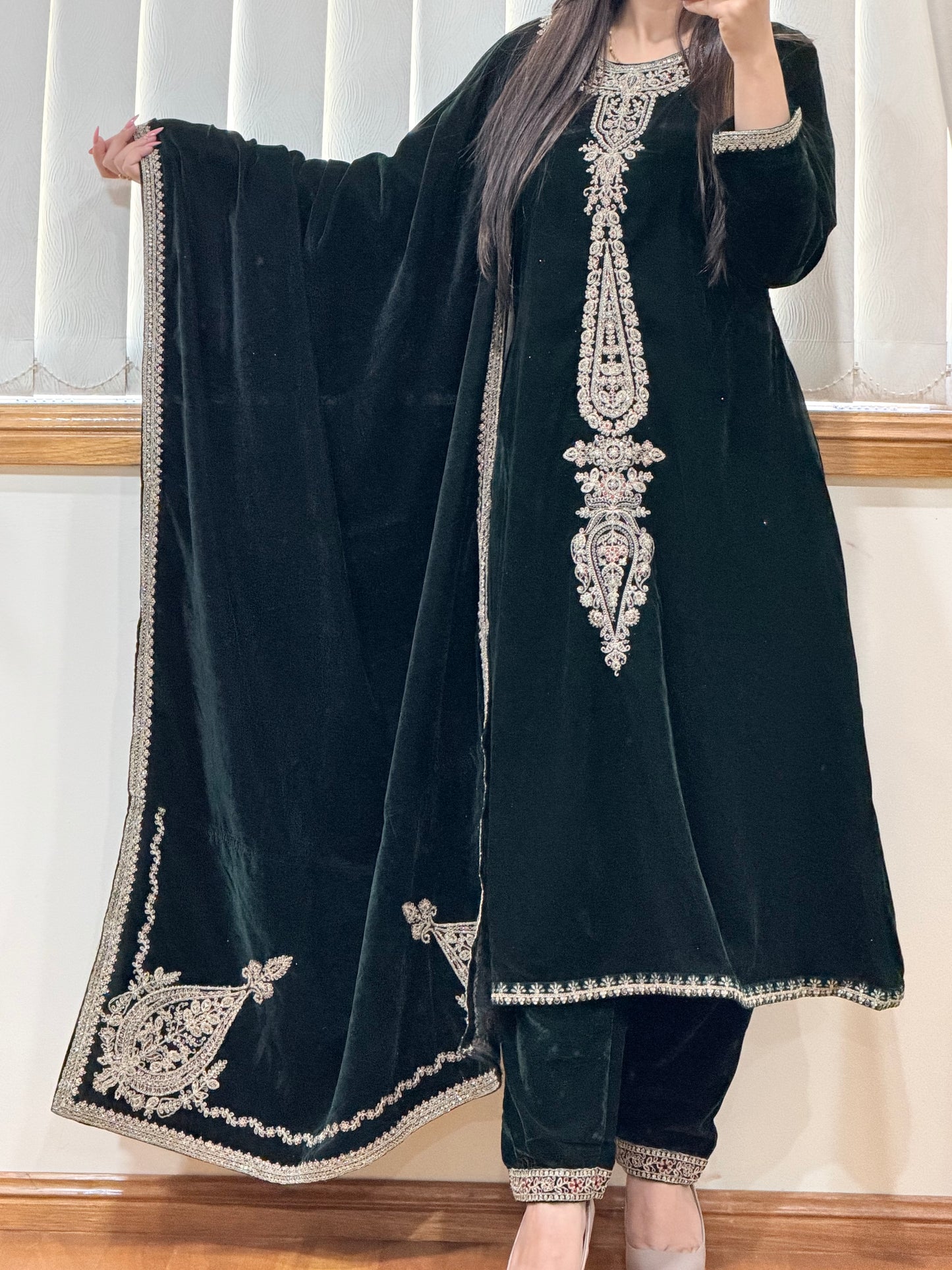 Premium velvet dress
