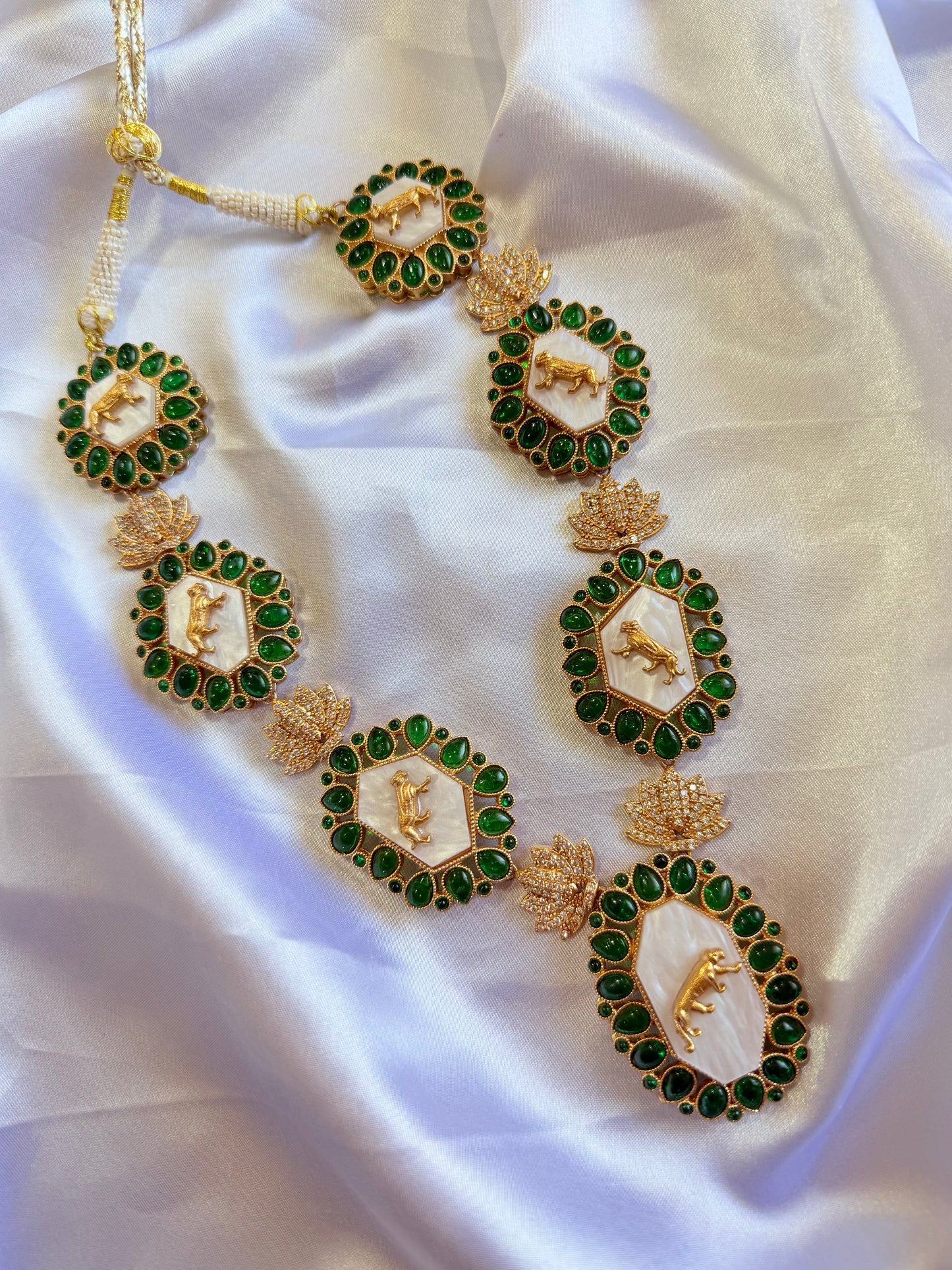 Premium sabyasachi inspired necklace set