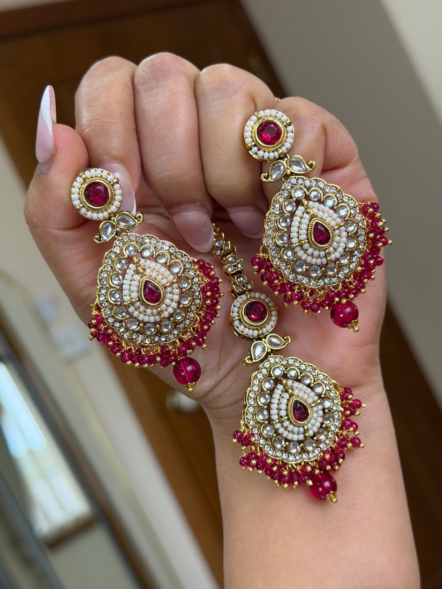 Kundan earrings tikka set