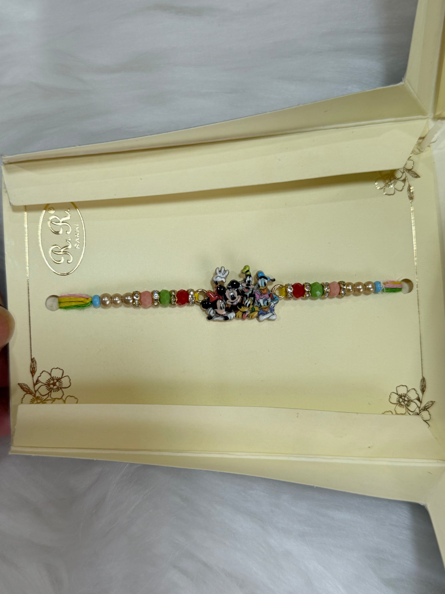 Rakhi combo(Bracelet colour may vary)