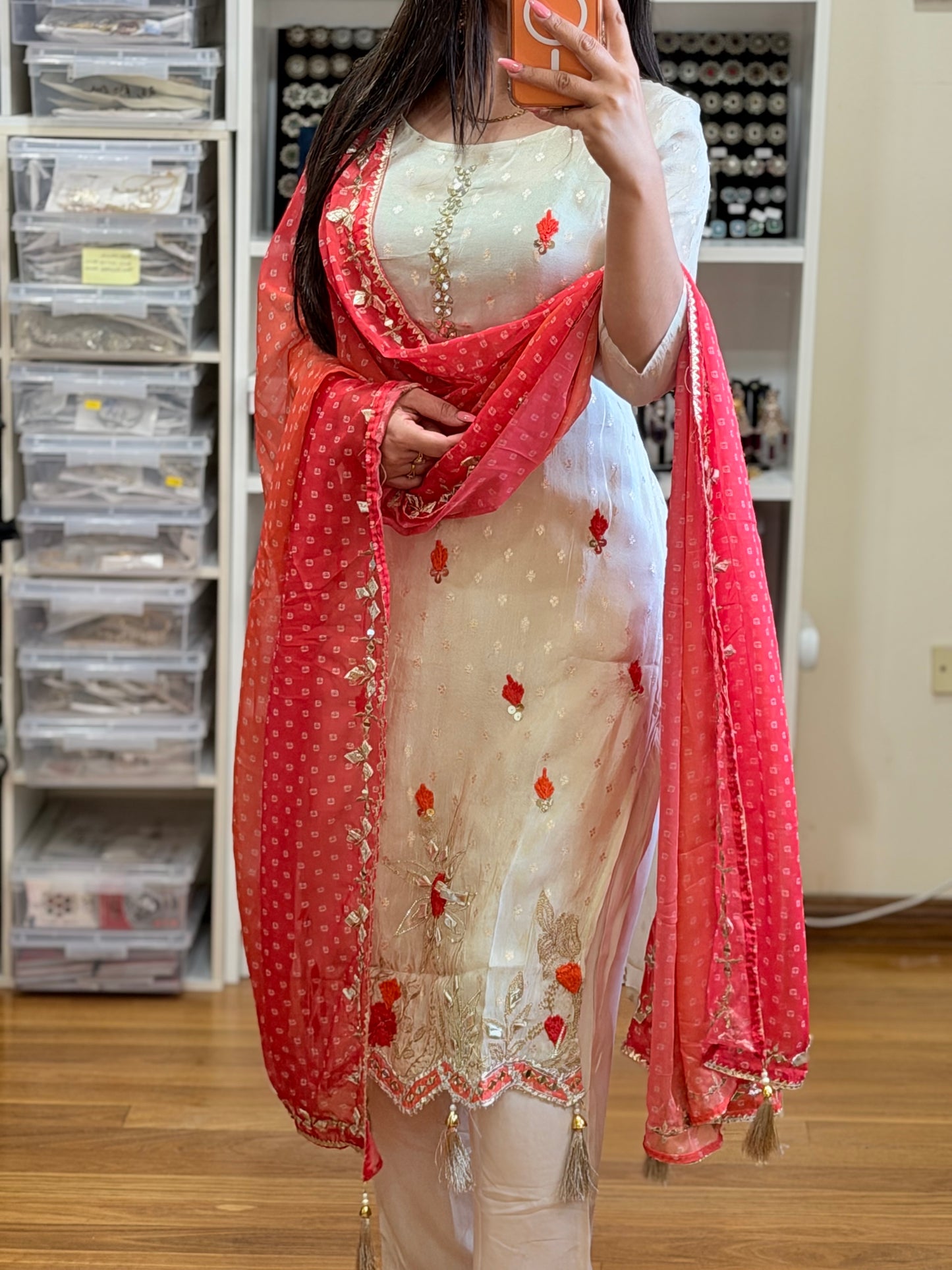 Elegant Handcrafted Shimar Jacquard Suit Set