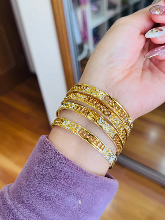 Gold look bangles set(4 bangles set)