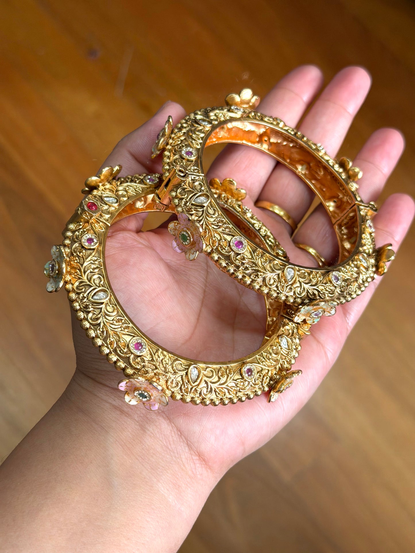 Premium Gold look openable kangan