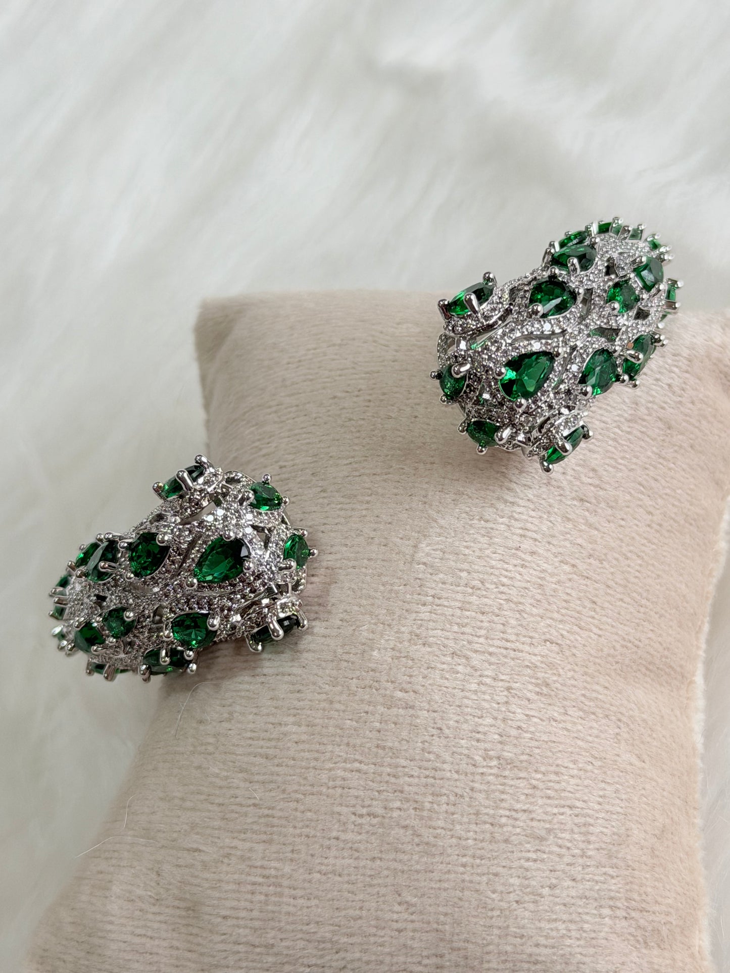 Exclusive bracelet with VVS clarity