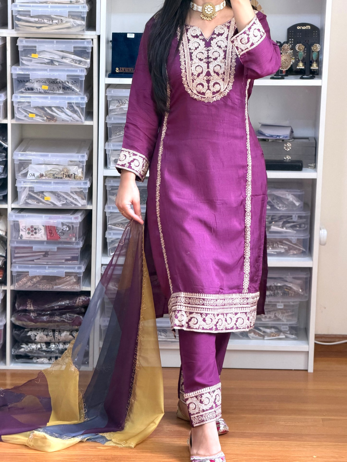 Stylish Dola-Santton Suit with Organza Dupatta