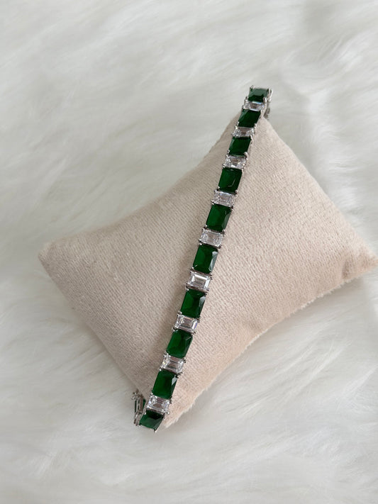 Exclusive bracelet with VVS clarity